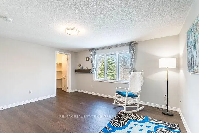 Photo 40 of 33 Strathroy Crescent, Hamilton, Waterdown — HOMEH