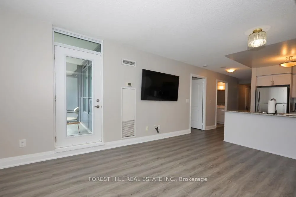 Photo 9 of Unit 218, 30 North Park Road, Vaughan, Beverley Glen — HOMEH