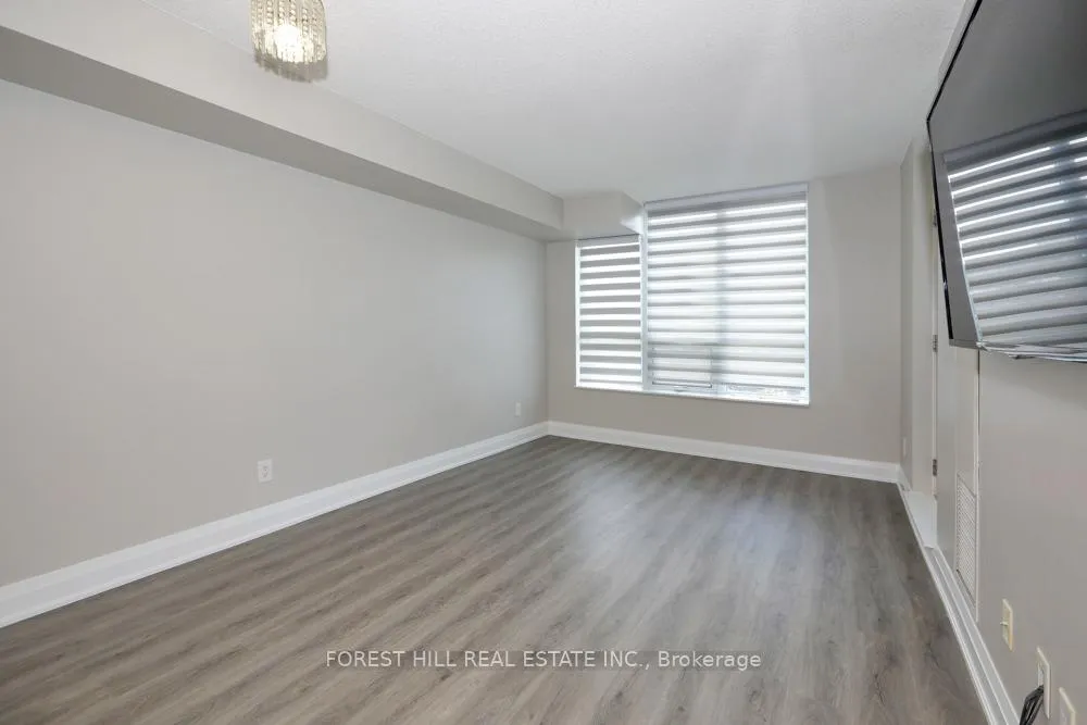 Photo 10 of Unit 218, 30 North Park Road, Vaughan, Beverley Glen — HOMEH