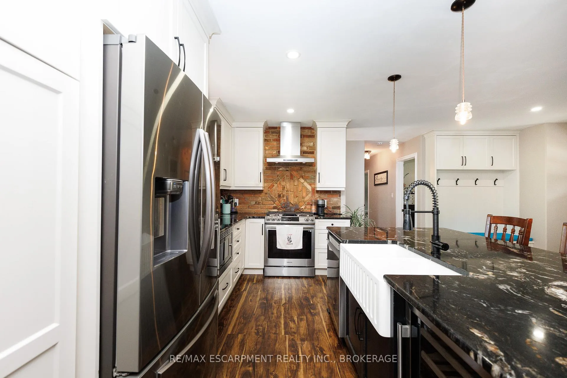 Photo 7 of 4036 Miller Avenue, Lincoln, Lincoln-Jordan/Vineland — HOMEH