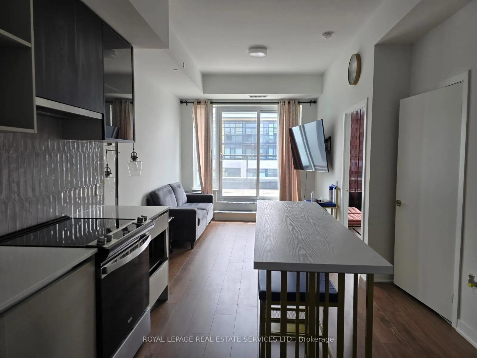 Photo 14 of Unit LPH21, 395 Dundas St W, Oakville, Glenorchy — HOMEH