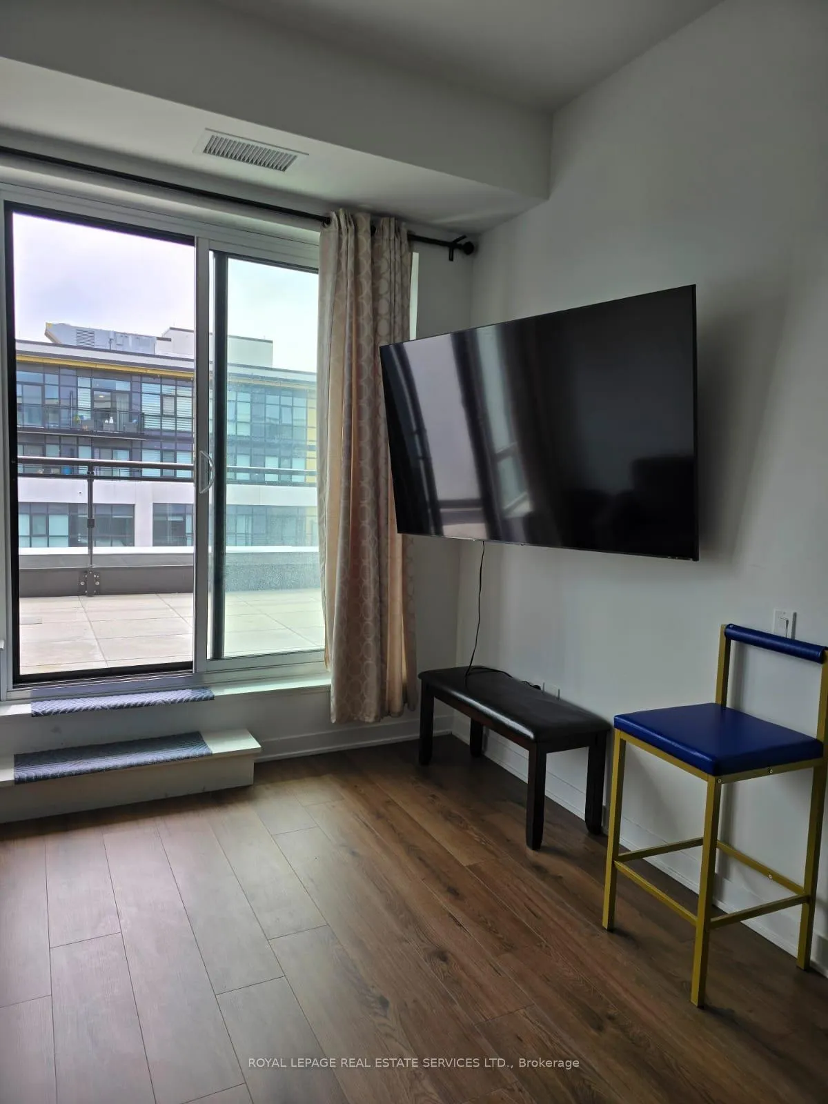 Photo 17 of Unit LPH21, 395 Dundas St W, Oakville, Glenorchy — HOMEH