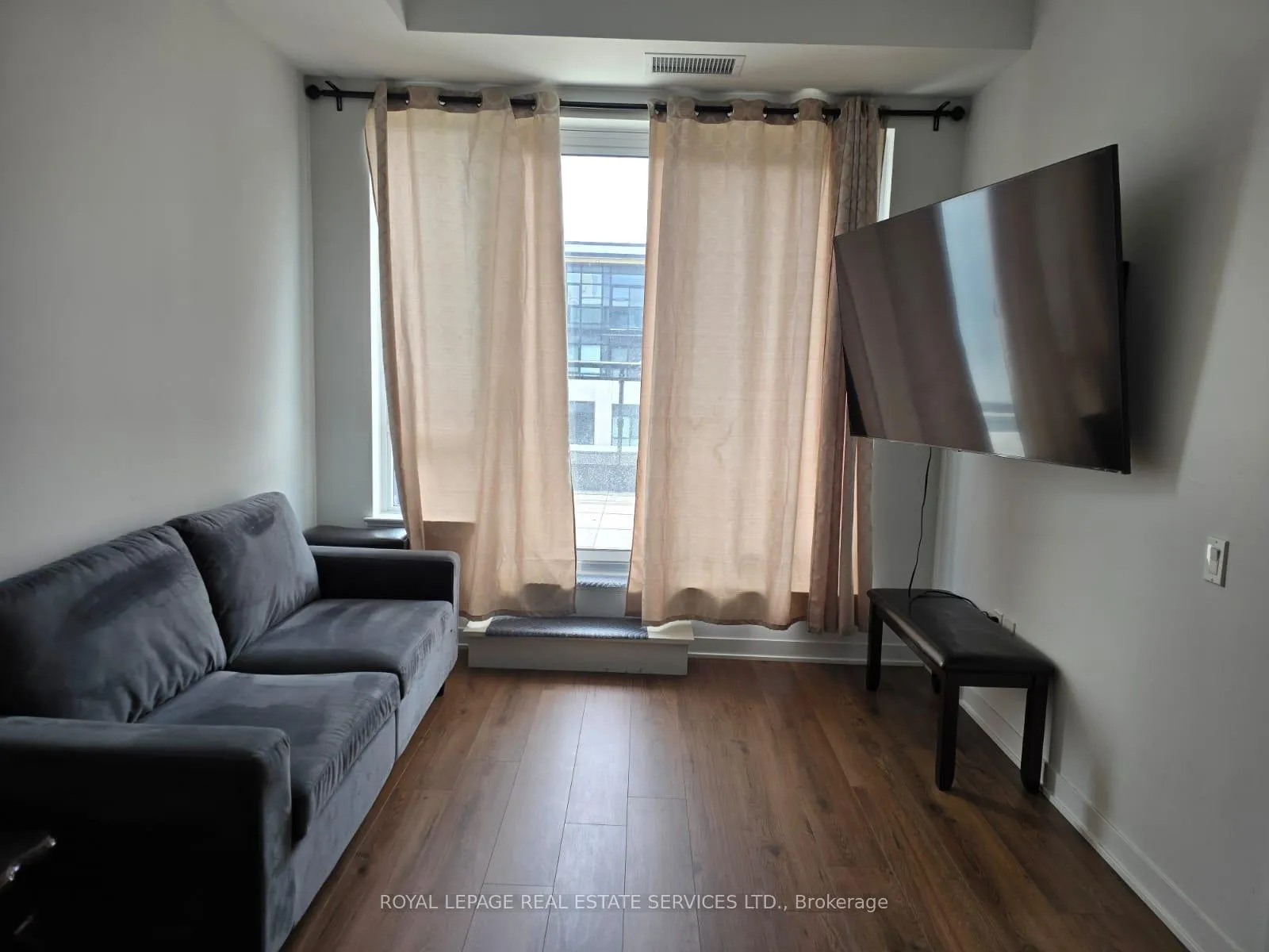Photo 18 of Unit LPH21, 395 Dundas St W, Oakville, Glenorchy — HOMEH