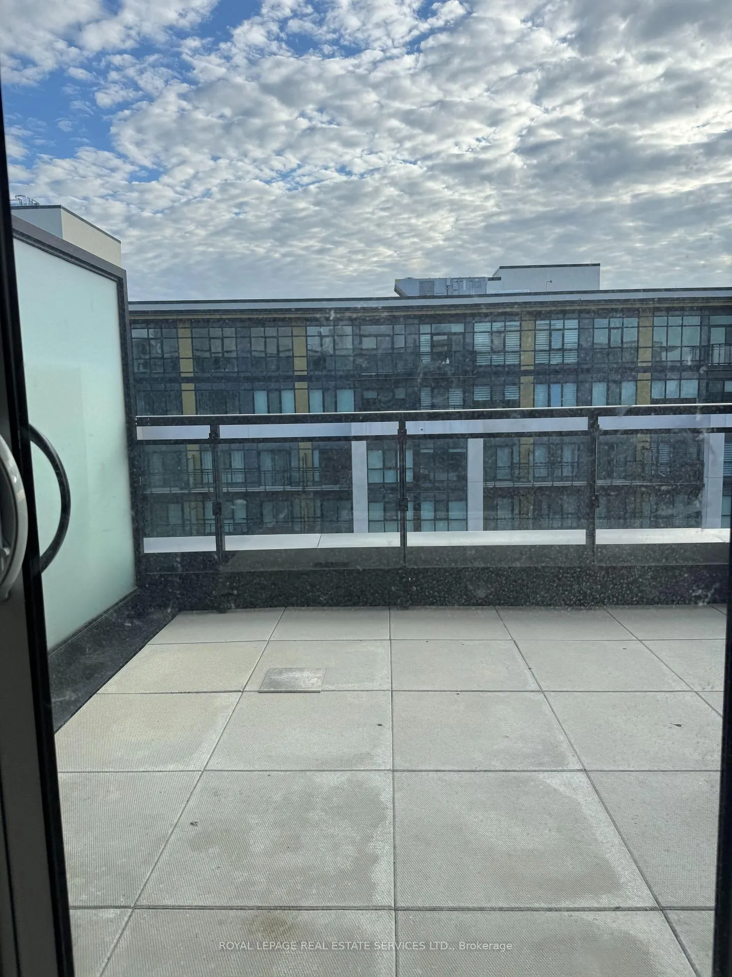 Photo 25 of Unit LPH21, 395 Dundas St W, Oakville, Glenorchy — HOMEH
