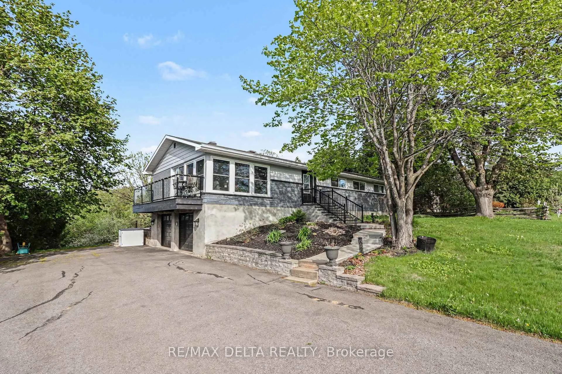 Photo 3 of 1363 Gerald Street, Ottawa, Springridge/East Village — HOMEH