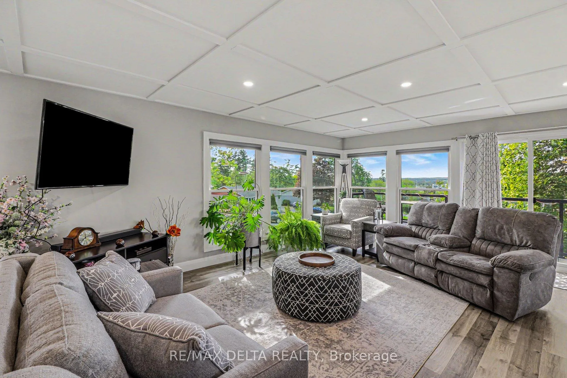 Photo 5 of 1363 Gerald Street, Ottawa, Springridge/East Village — HOMEH