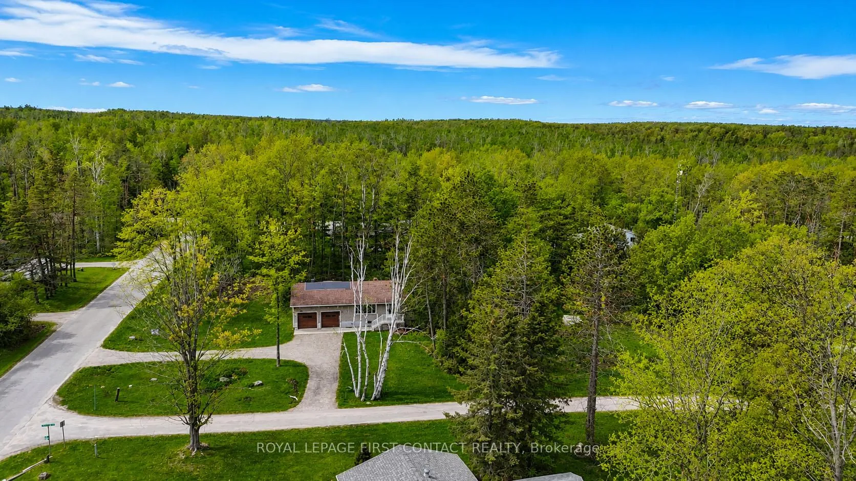 Photo 10 of 303 Shoreline Drive, Oro-Medonte, Rural Oro-Medonte — HOMEH