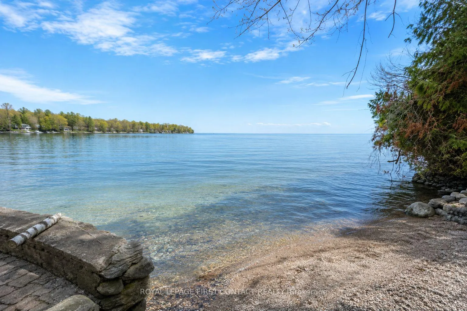 Photo 13 of 303 Shoreline Drive, Oro-Medonte, Rural Oro-Medonte — HOMEH