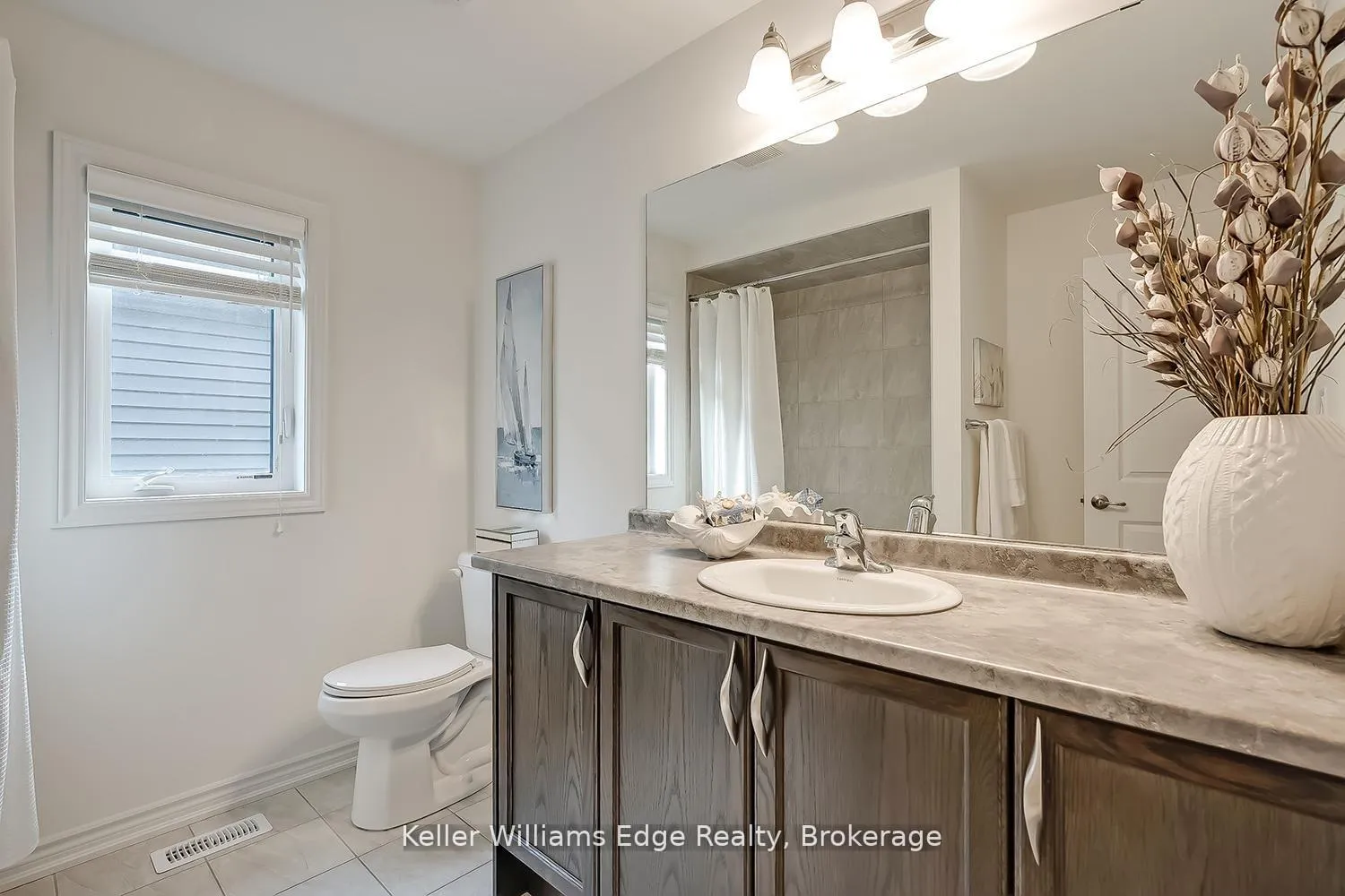 Photo 33 of 92 Flagg Avenue, Brant, Paris — HOMEH