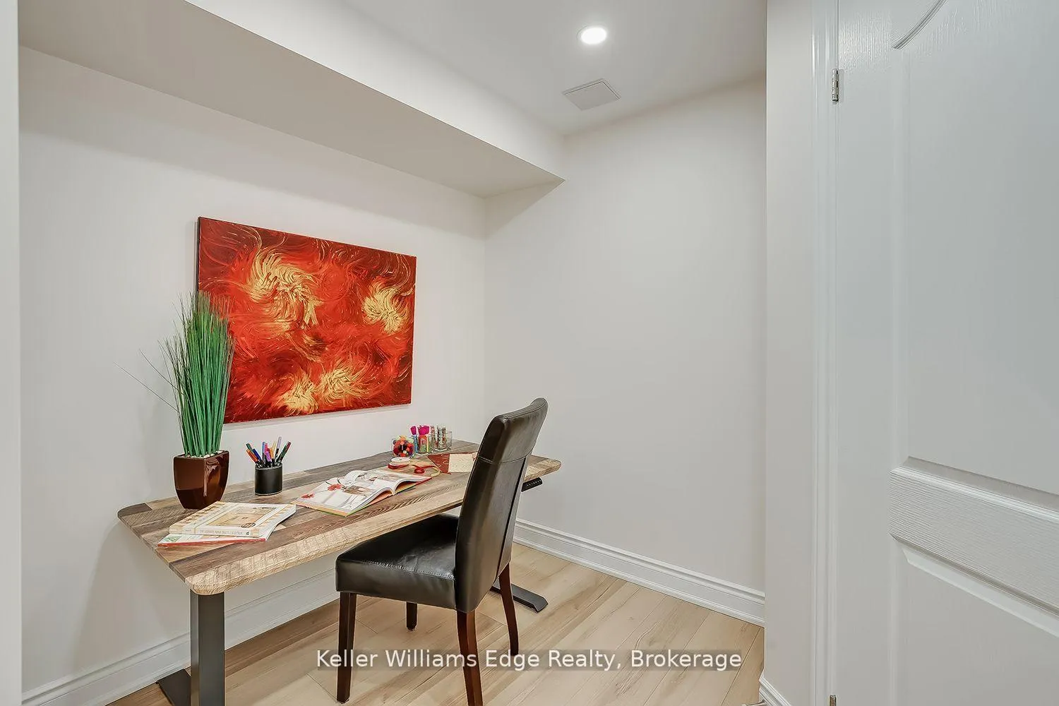 Photo 41 of 92 Flagg Avenue, Brant, Paris — HOMEH