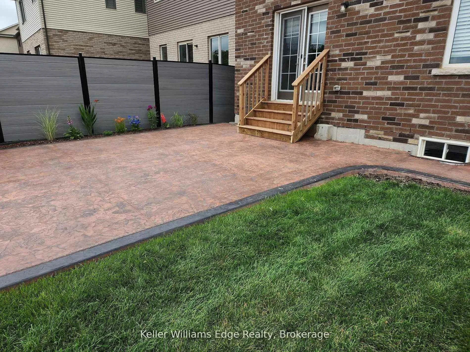 Photo 42 of 92 Flagg Avenue, Brant, Paris — HOMEH