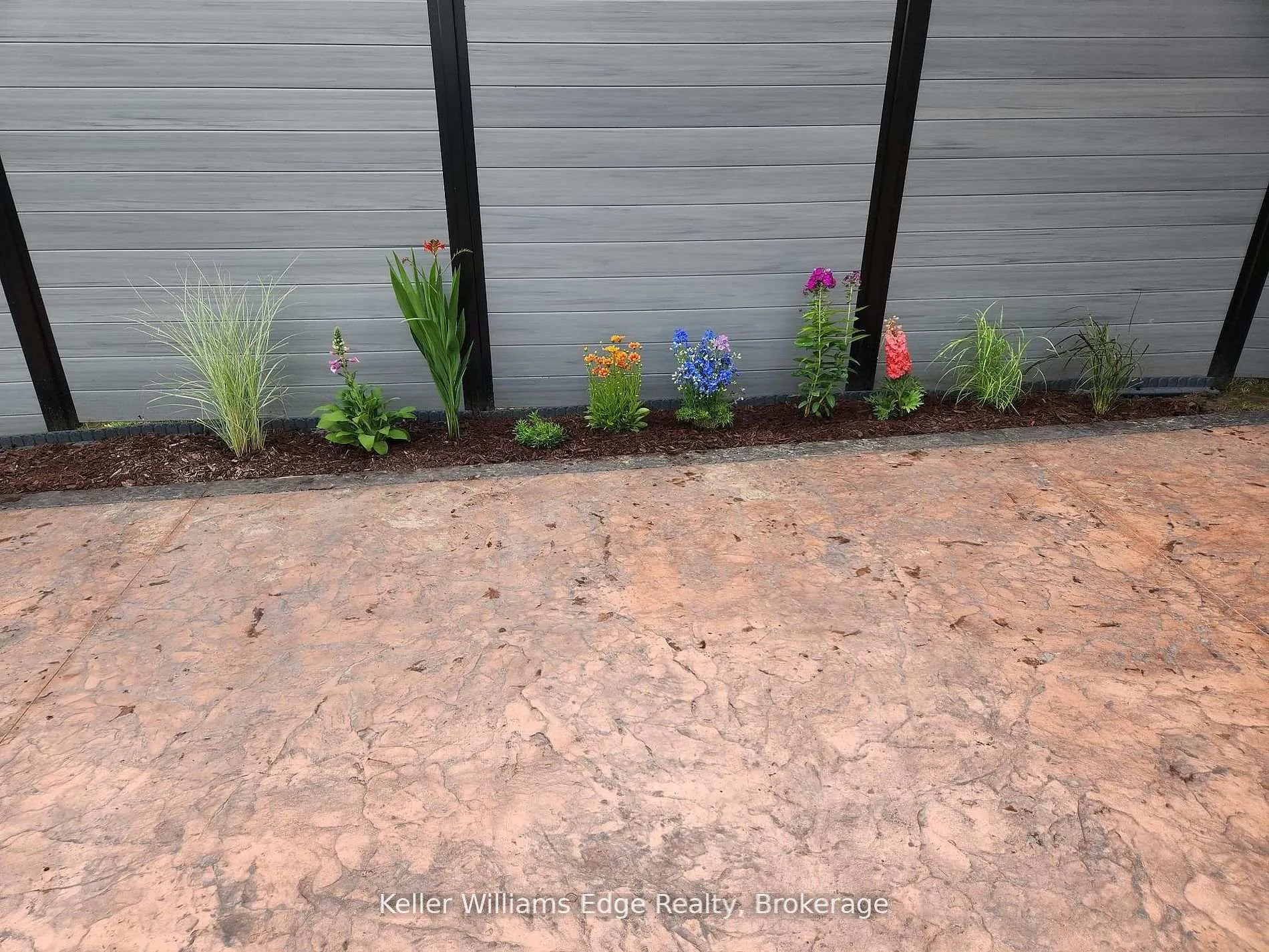 Photo 46 of 92 Flagg Avenue, Brant, Paris — HOMEH