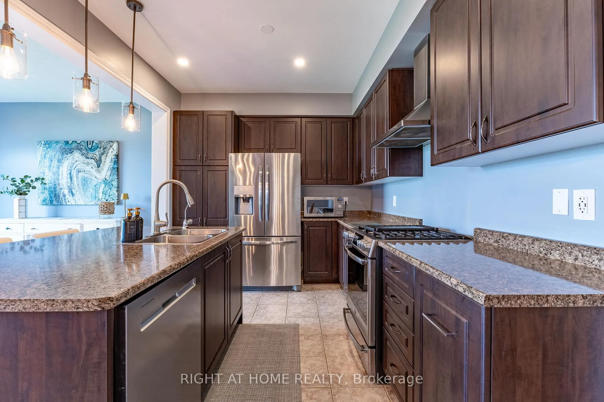 Photo 8 of 72 Wagner Crescent, Essa, Angus — HOMEH