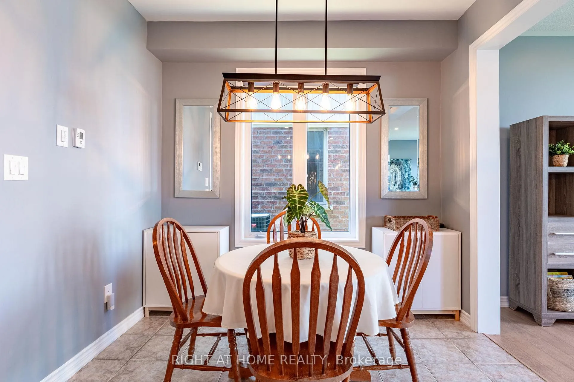 Photo 10 of 72 Wagner Crescent, Essa, Angus — HOMEH