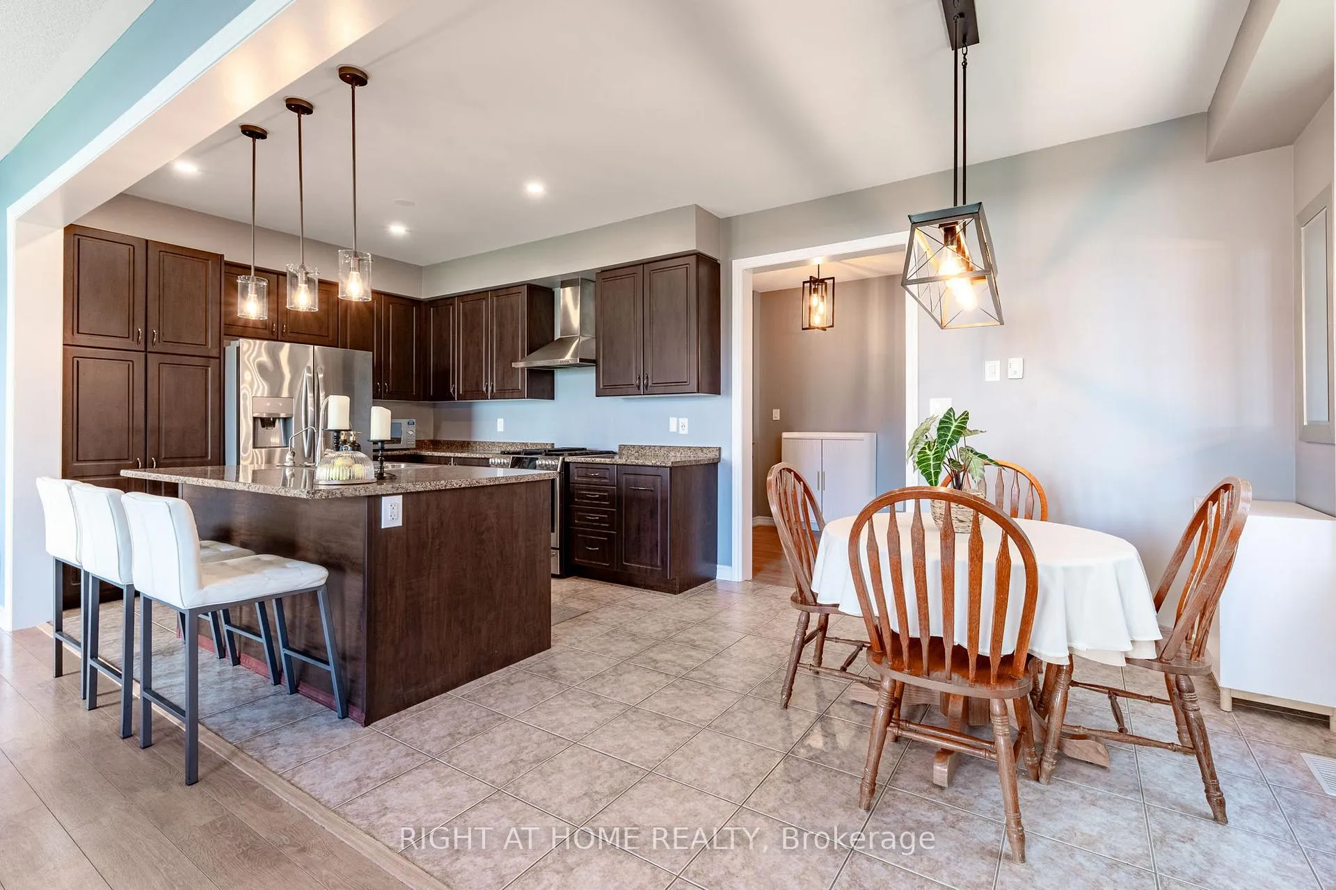 Photo 12 of 72 Wagner Crescent, Essa, Angus — HOMEH