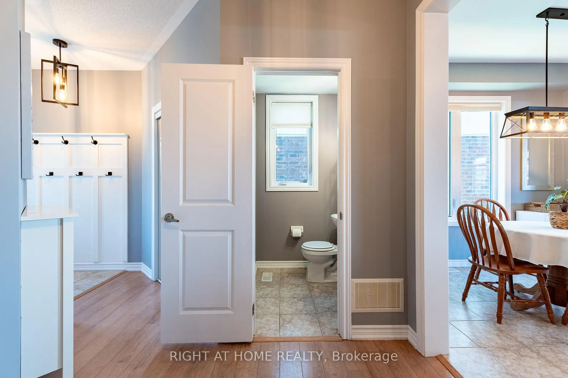 Photo 19 of 72 Wagner Crescent, Essa, Angus — HOMEH