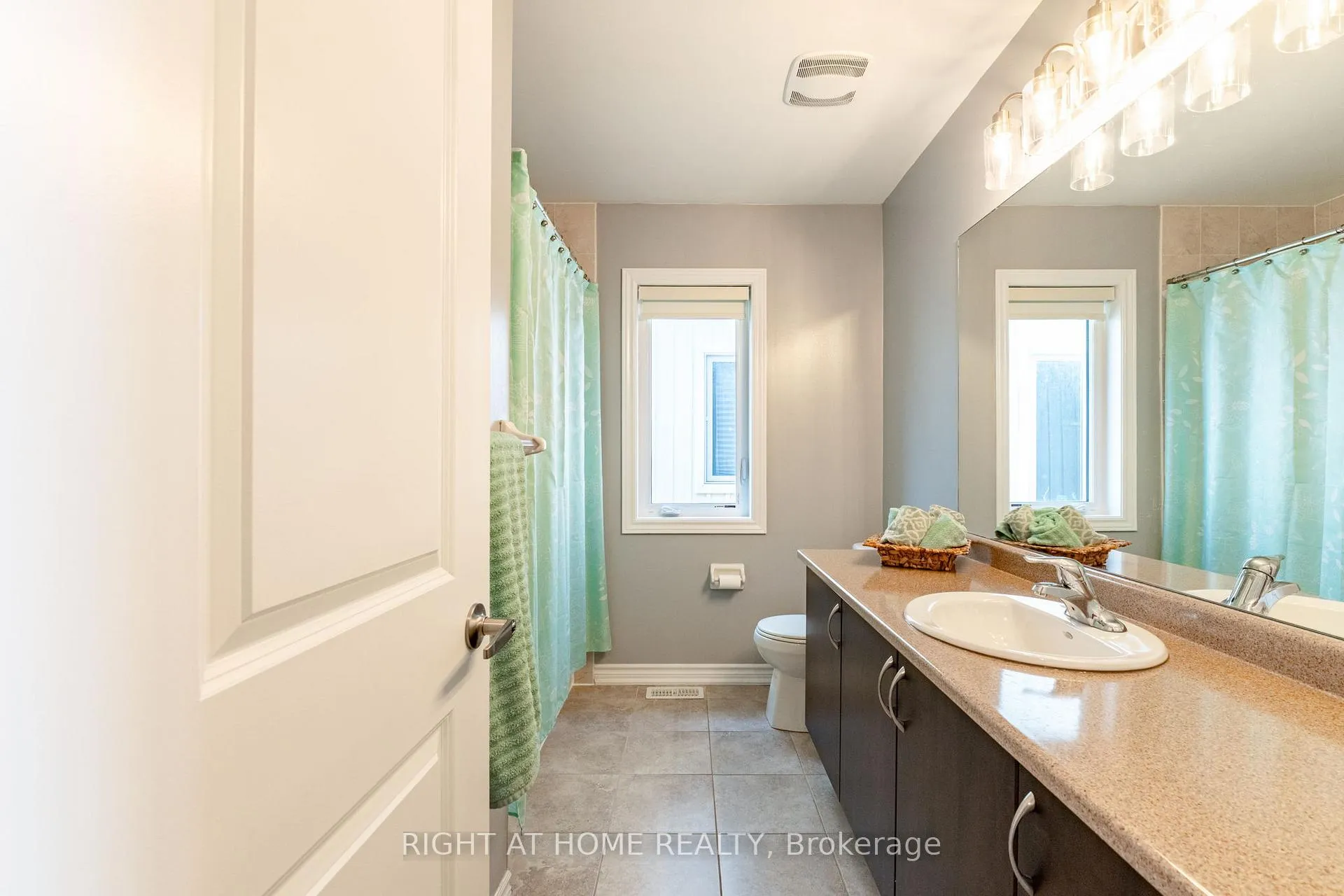 Photo 31 of 72 Wagner Crescent, Essa, Angus — HOMEH