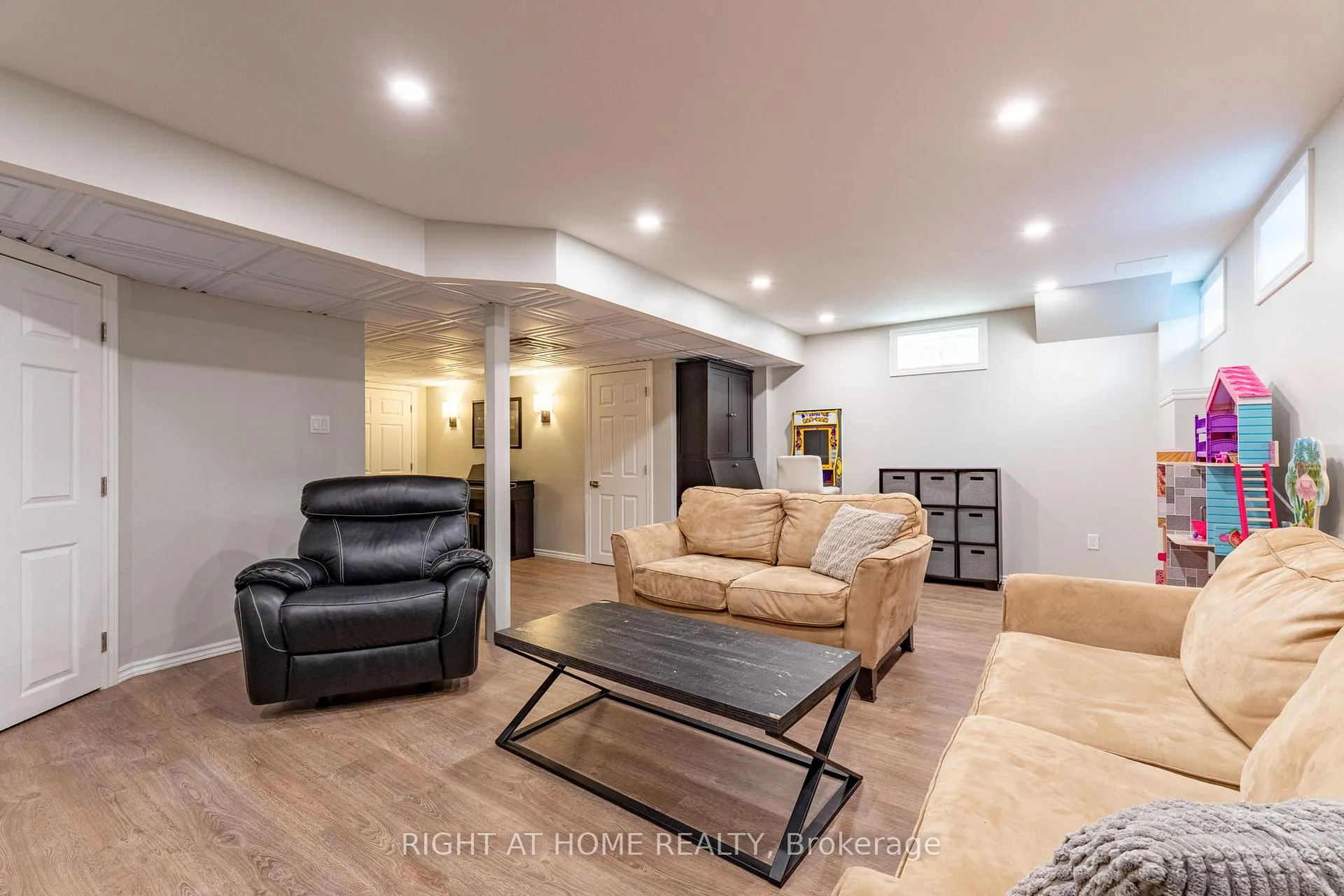 Photo 42 of 72 Wagner Crescent, Essa, Angus — HOMEH
