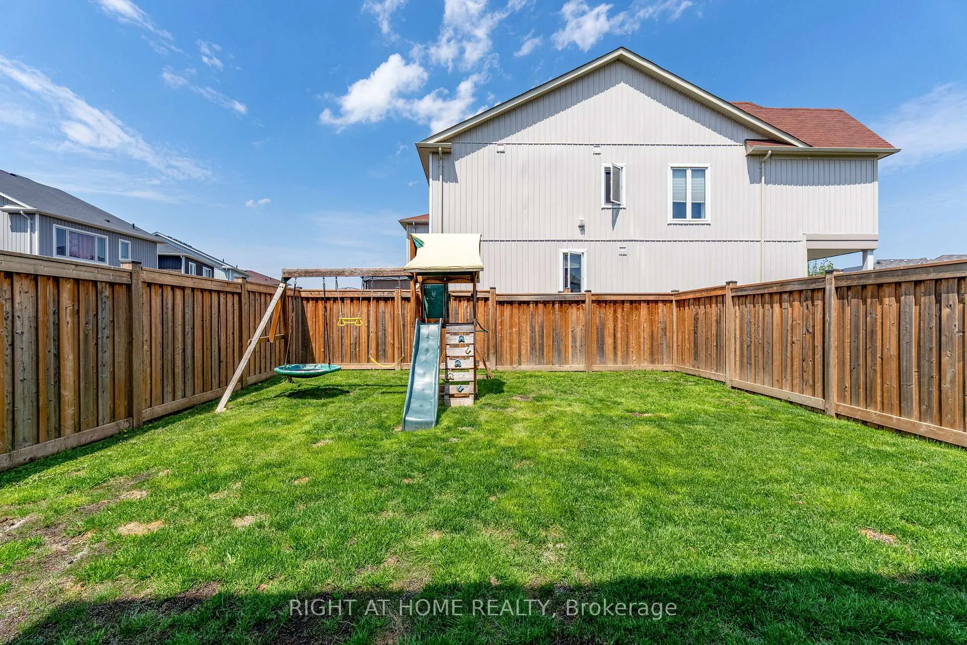 Photo 44 of 72 Wagner Crescent, Essa, Angus — HOMEH