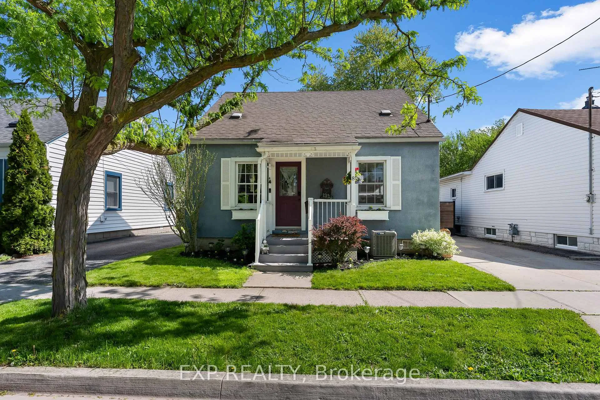 Photo 1 of 8 Coventry Street, St. Catharines, E. Chester — HOMEH