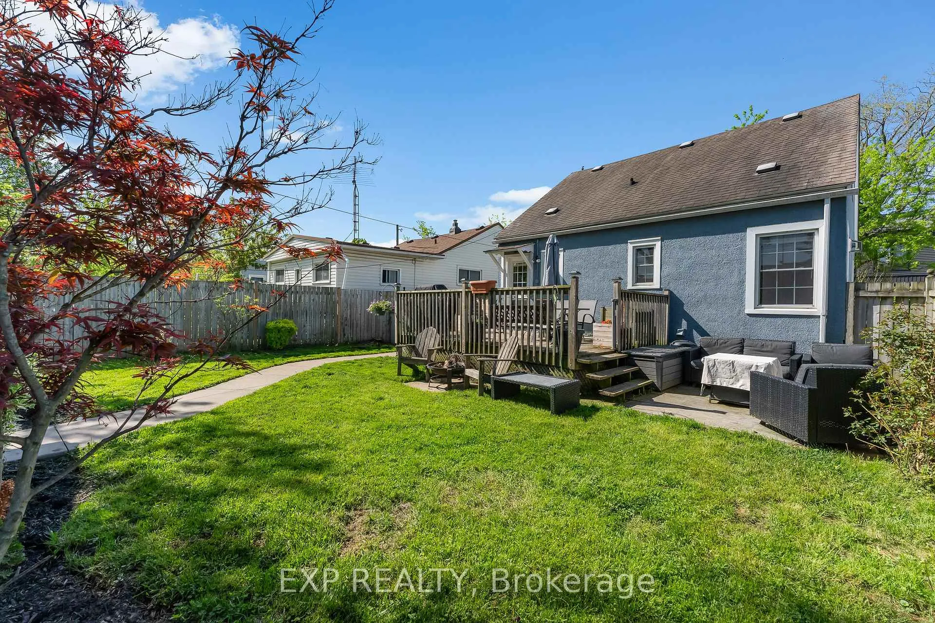 Photo 33 of 8 Coventry Street, St. Catharines, E. Chester — HOMEH