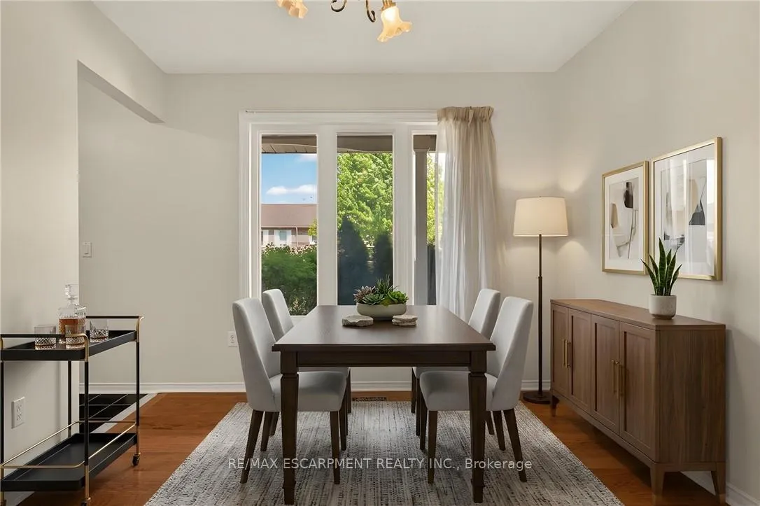 Photo 7 of Unit 19, 11 Pirie Drive, Hamilton, Dundas — HOMEH