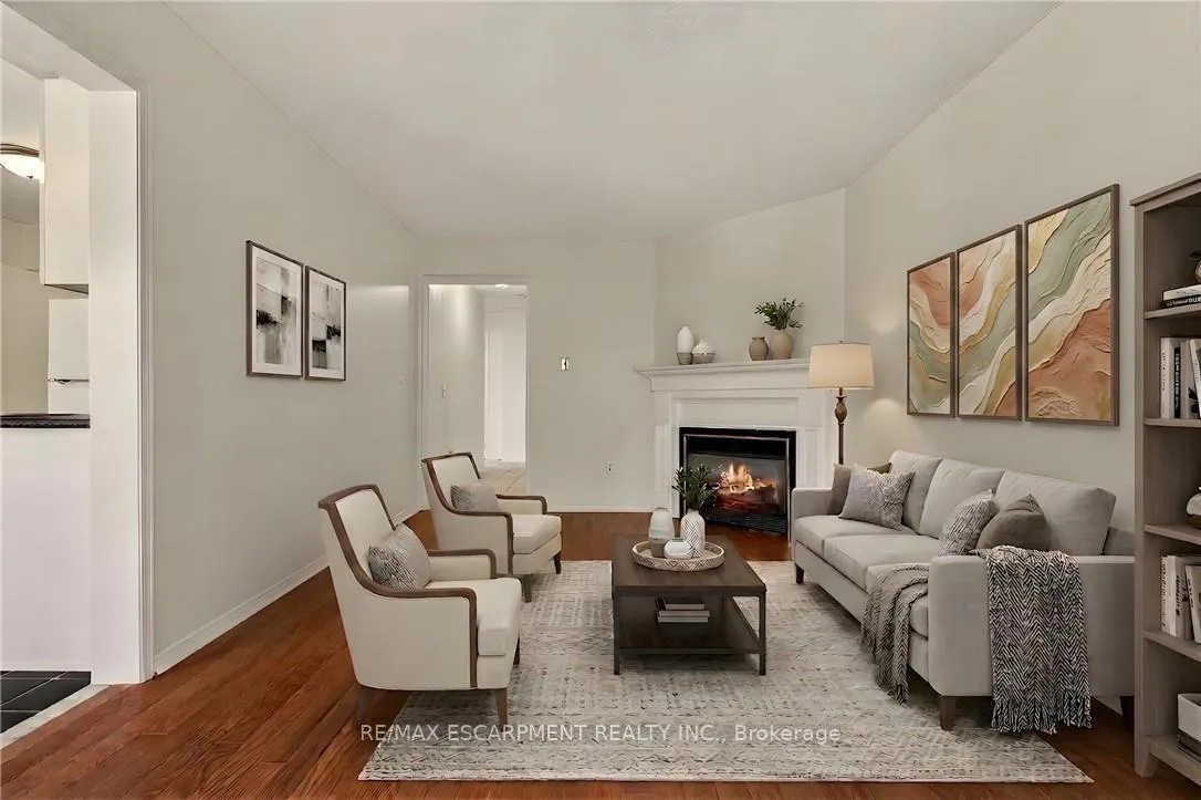 Photo 8 of Unit 19, 11 Pirie Drive, Hamilton, Dundas — HOMEH