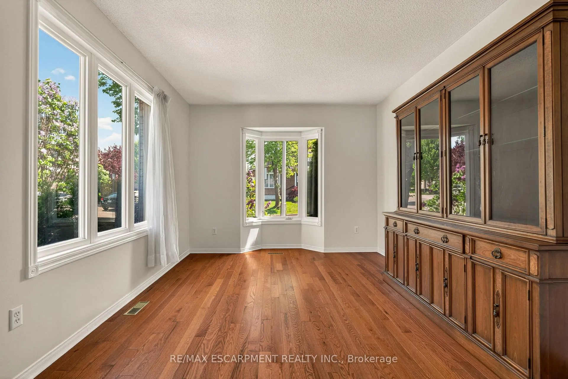 Photo 17 of Unit 19, 11 Pirie Drive, Hamilton, Dundas — HOMEH