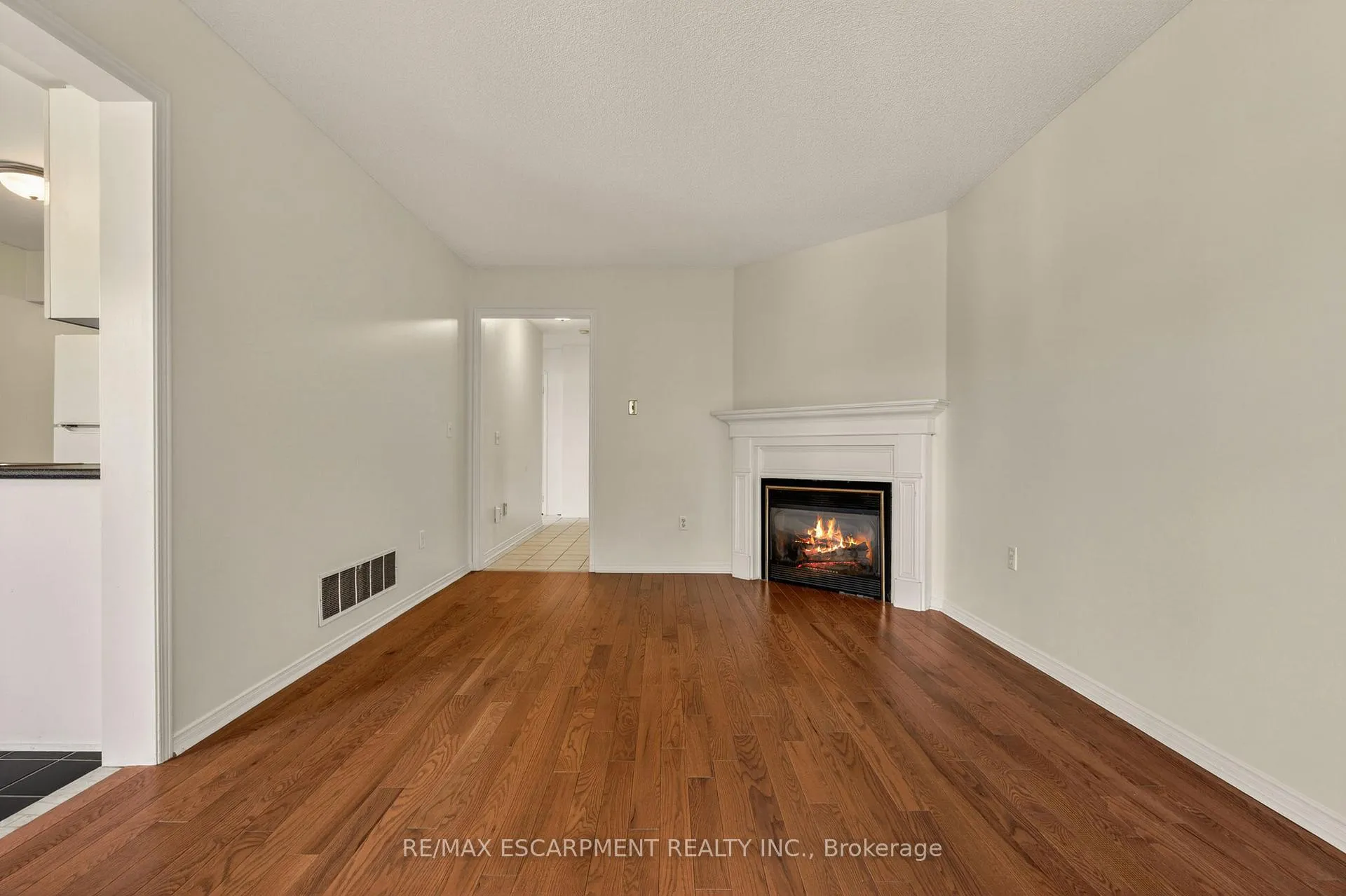 Photo 30 of Unit 19, 11 Pirie Drive, Hamilton, Dundas — HOMEH