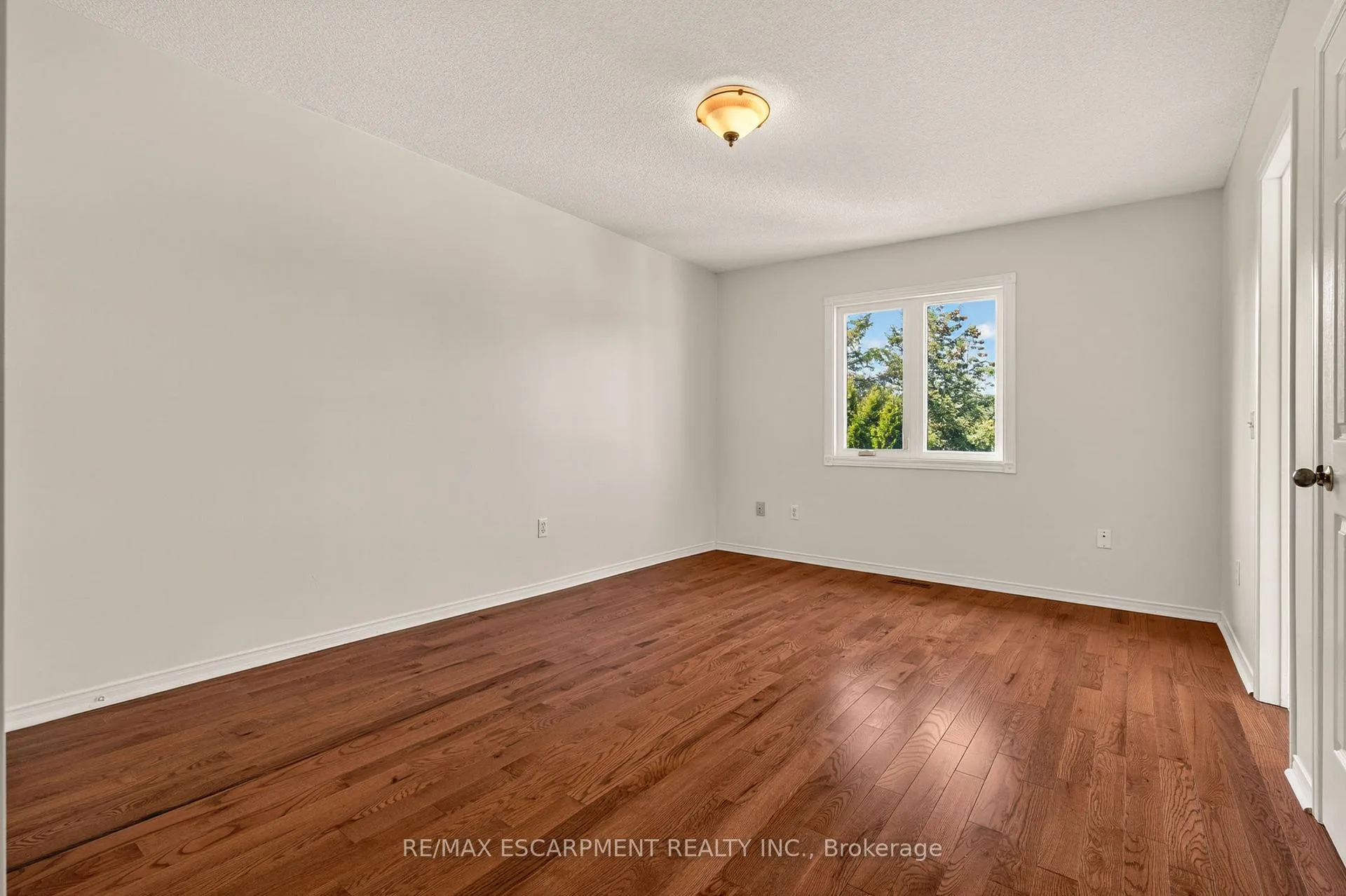 Photo 32 of Unit 19, 11 Pirie Drive, Hamilton, Dundas — HOMEH