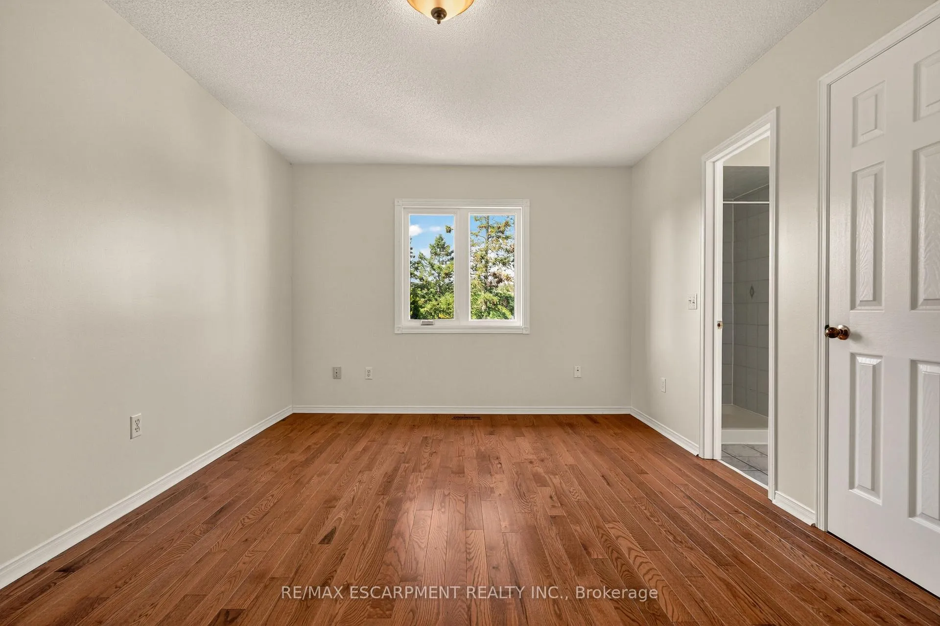 Photo 33 of Unit 19, 11 Pirie Drive, Hamilton, Dundas — HOMEH
