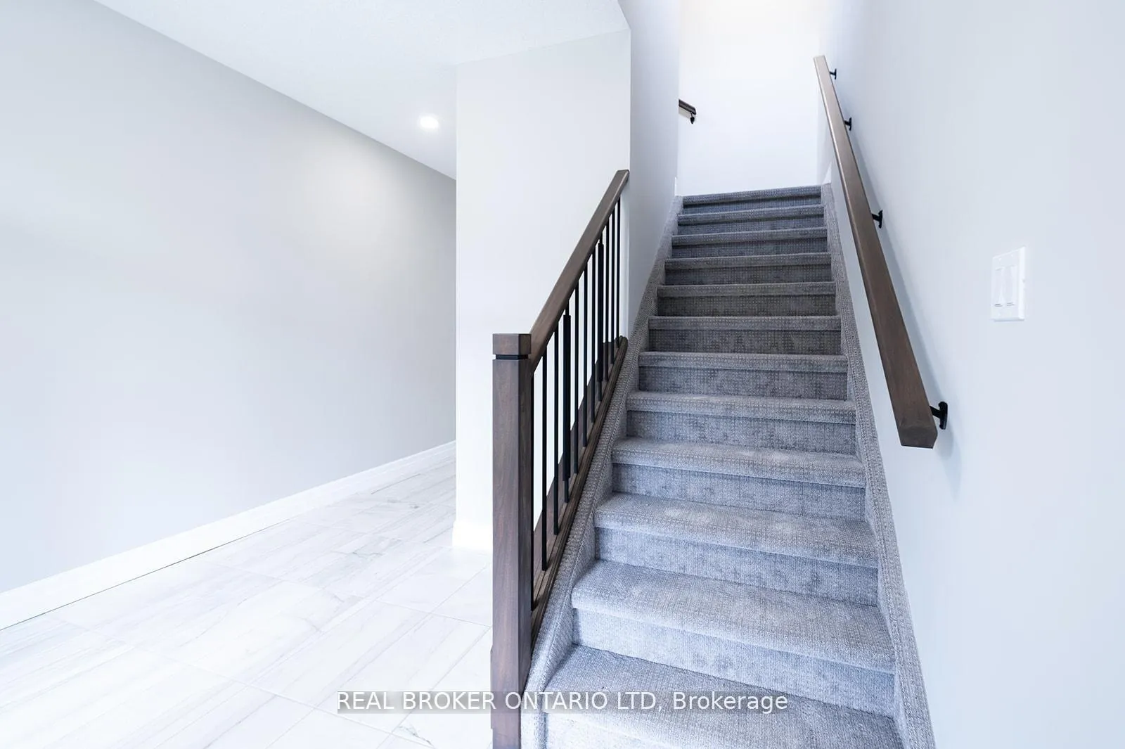 Photo 7 of 57 Acorn Trail, St. Thomas — HOMEH