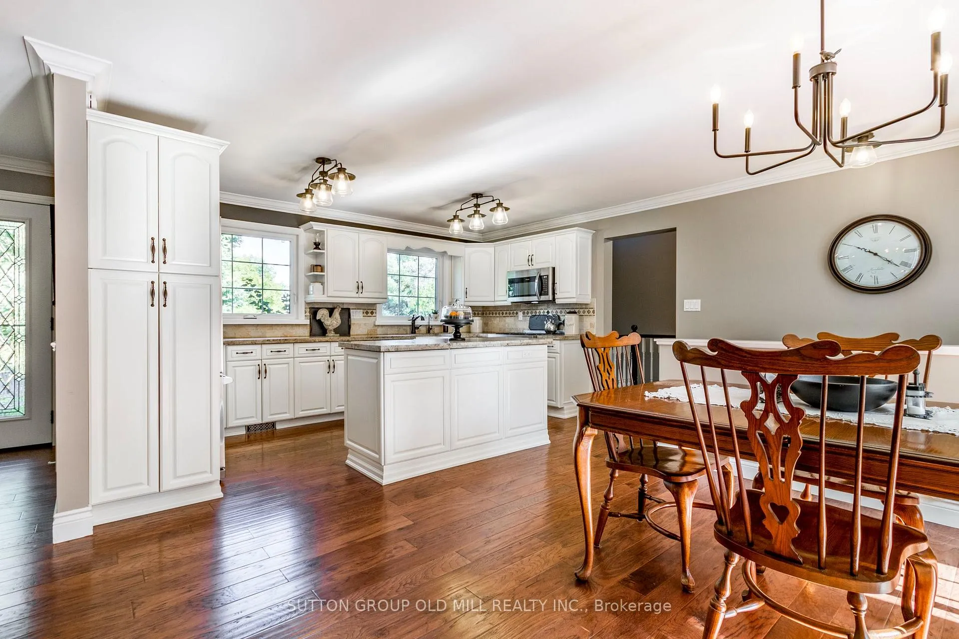 Photo 8 of 17 King Street, Caledon, Alton — HOMEH