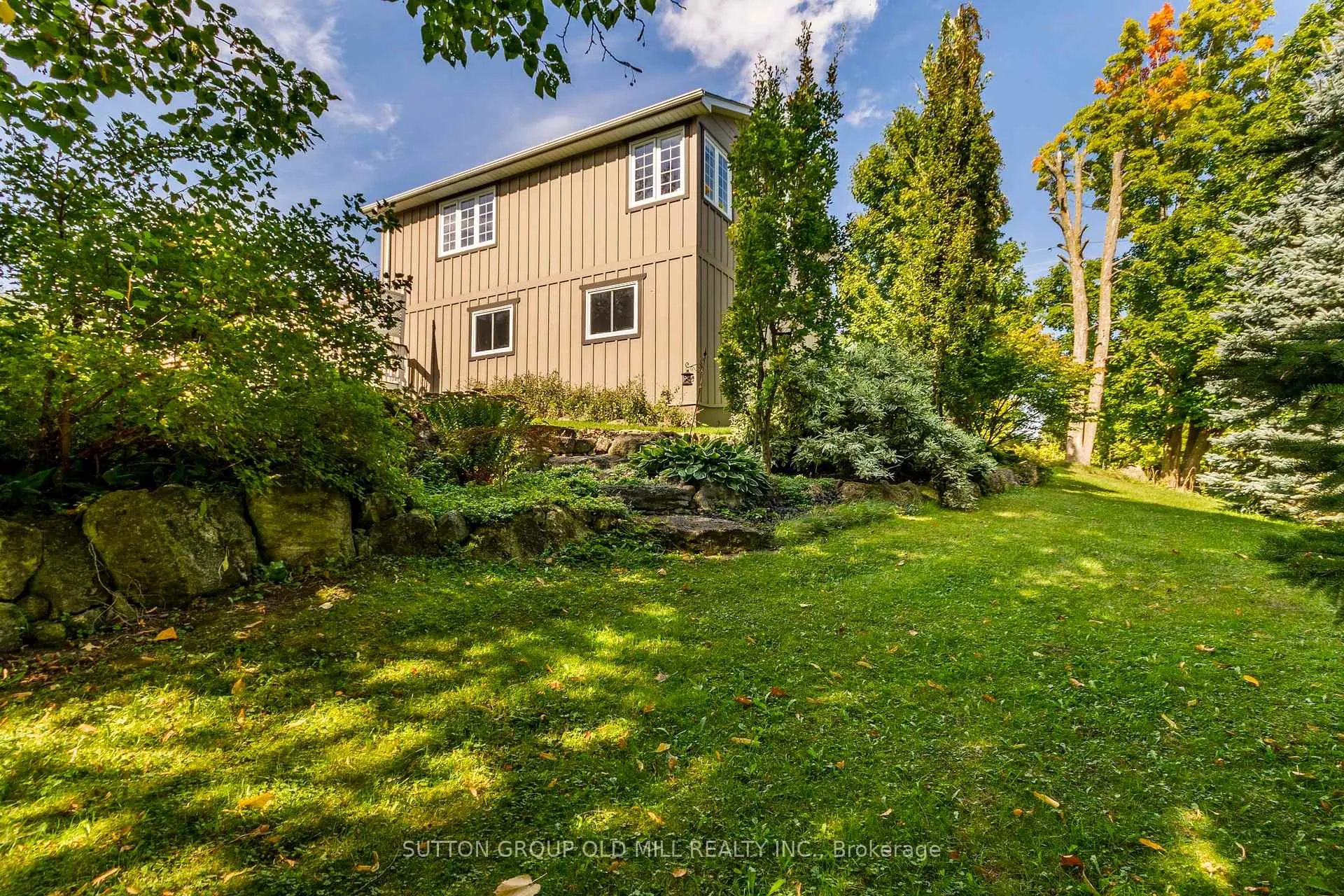 Photo 44 of 17 King Street, Caledon, Alton — HOMEH