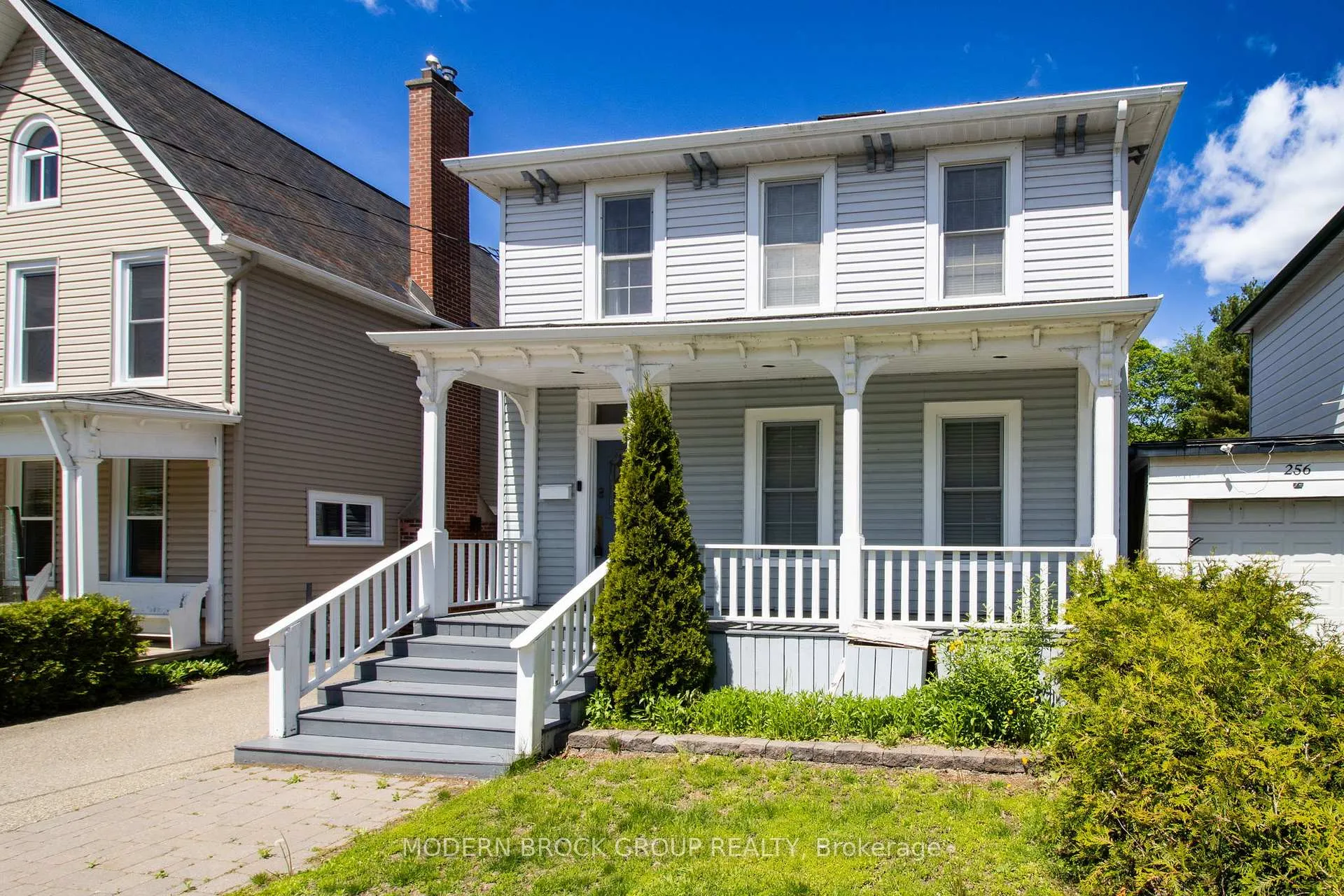 Photo 5 of 254 King Street E, Brockville — HOMEH