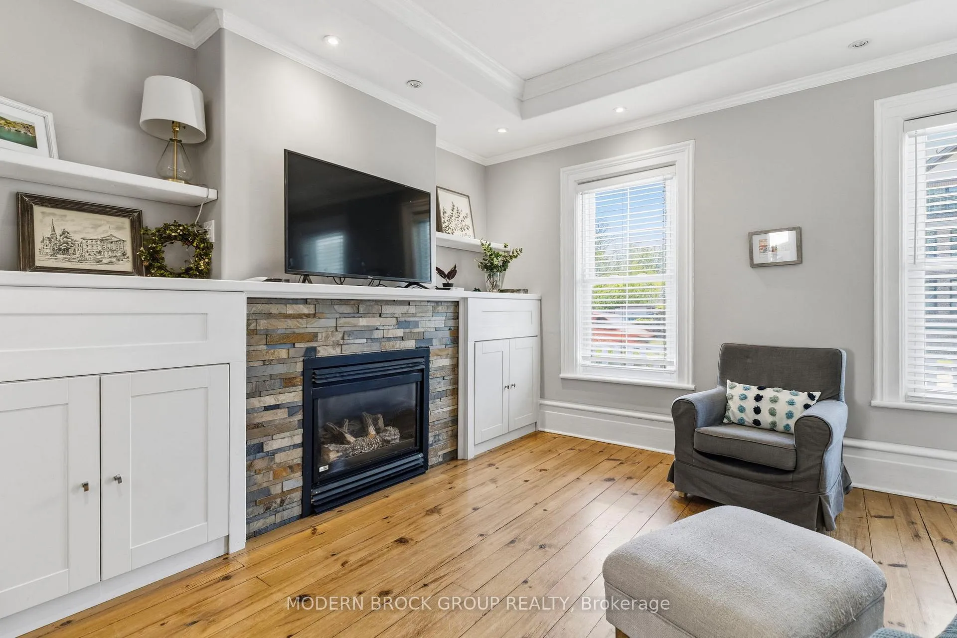 Photo 14 of 254 King Street E, Brockville — HOMEH