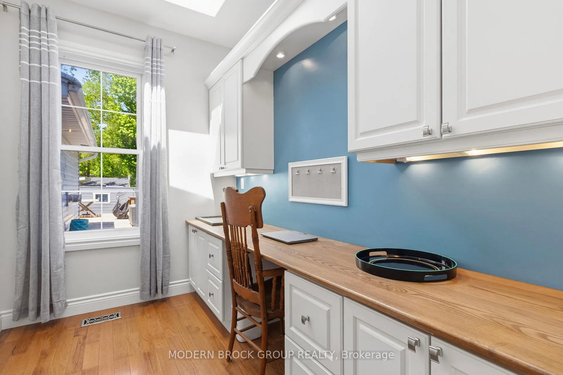 Photo 15 of 254 King Street E, Brockville — HOMEH