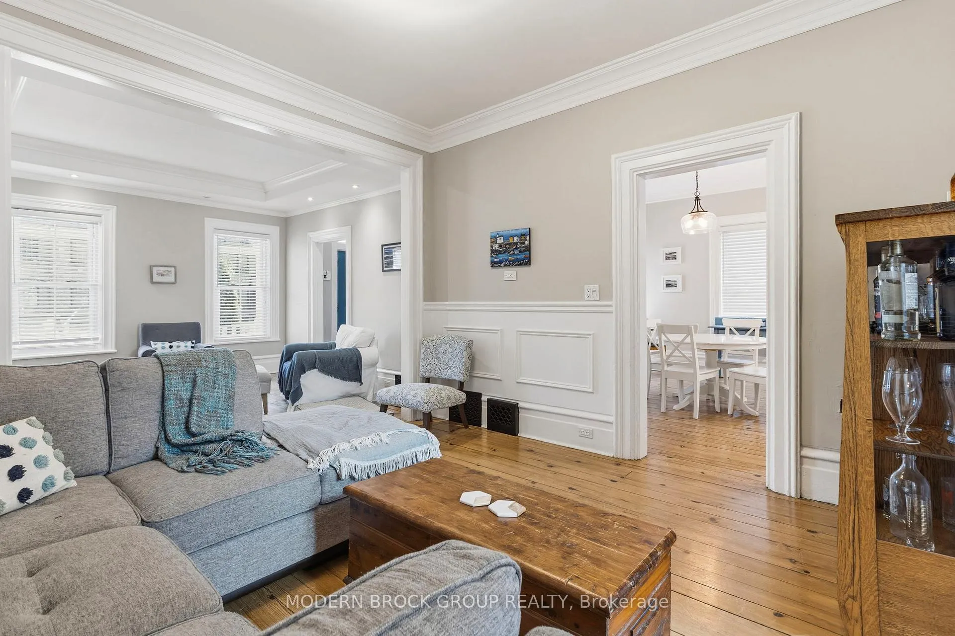 Photo 16 of 254 King Street E, Brockville — HOMEH