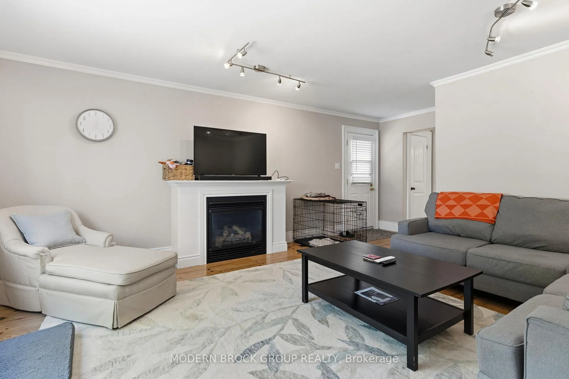 Photo 28 of 254 King Street E, Brockville — HOMEH