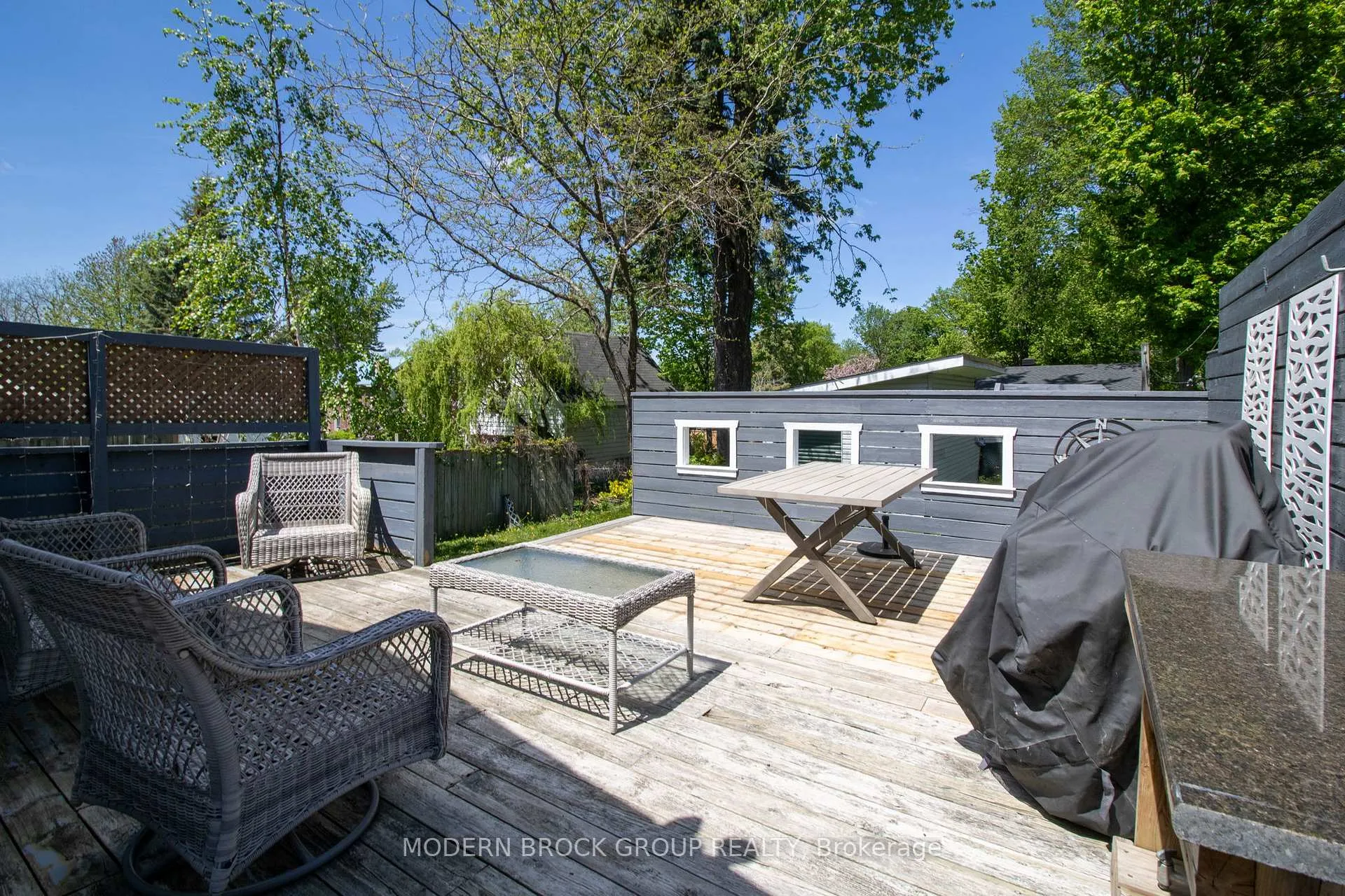 Photo 48 of 254 King Street E, Brockville — HOMEH