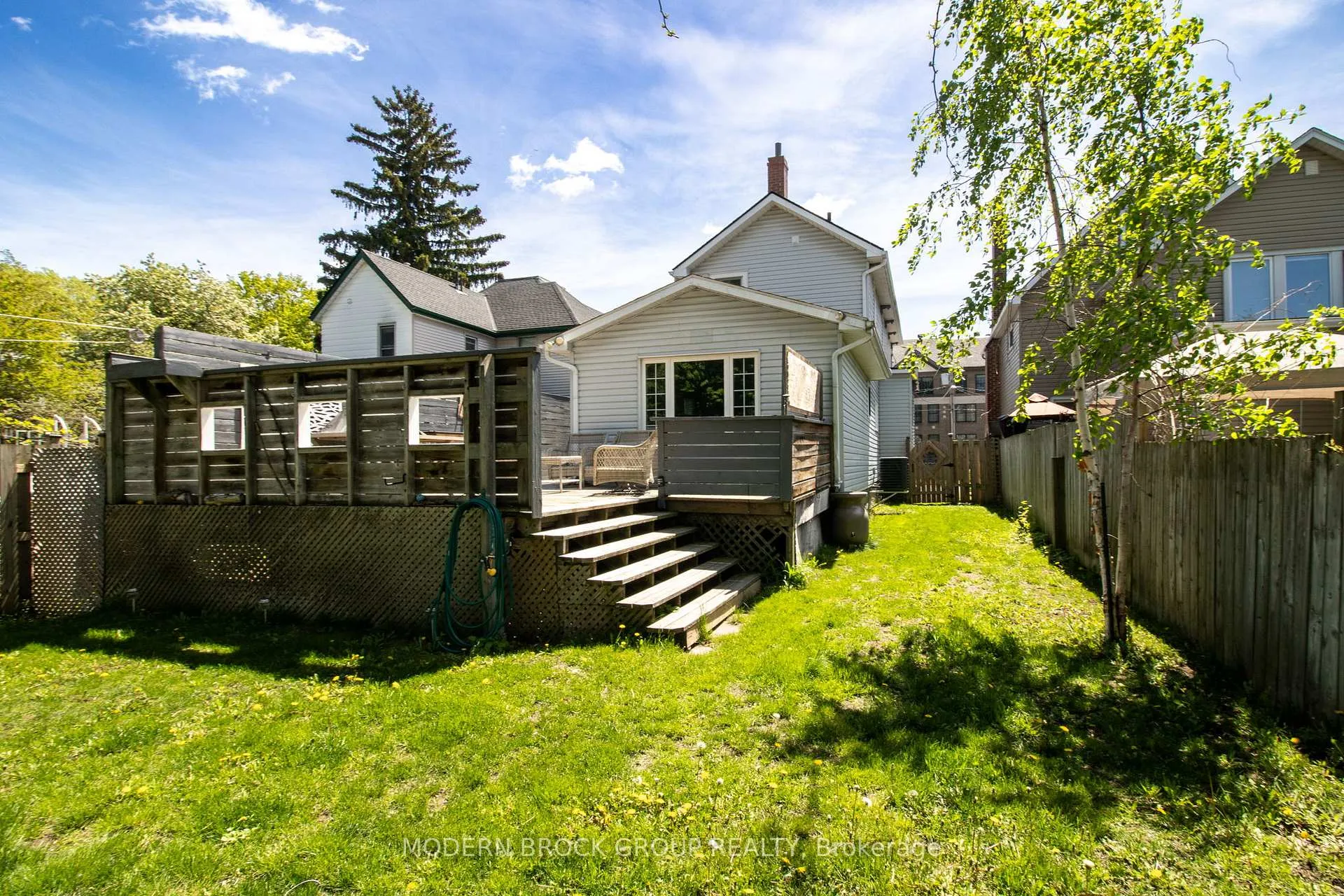 Photo 50 of 254 King Street E, Brockville — HOMEH