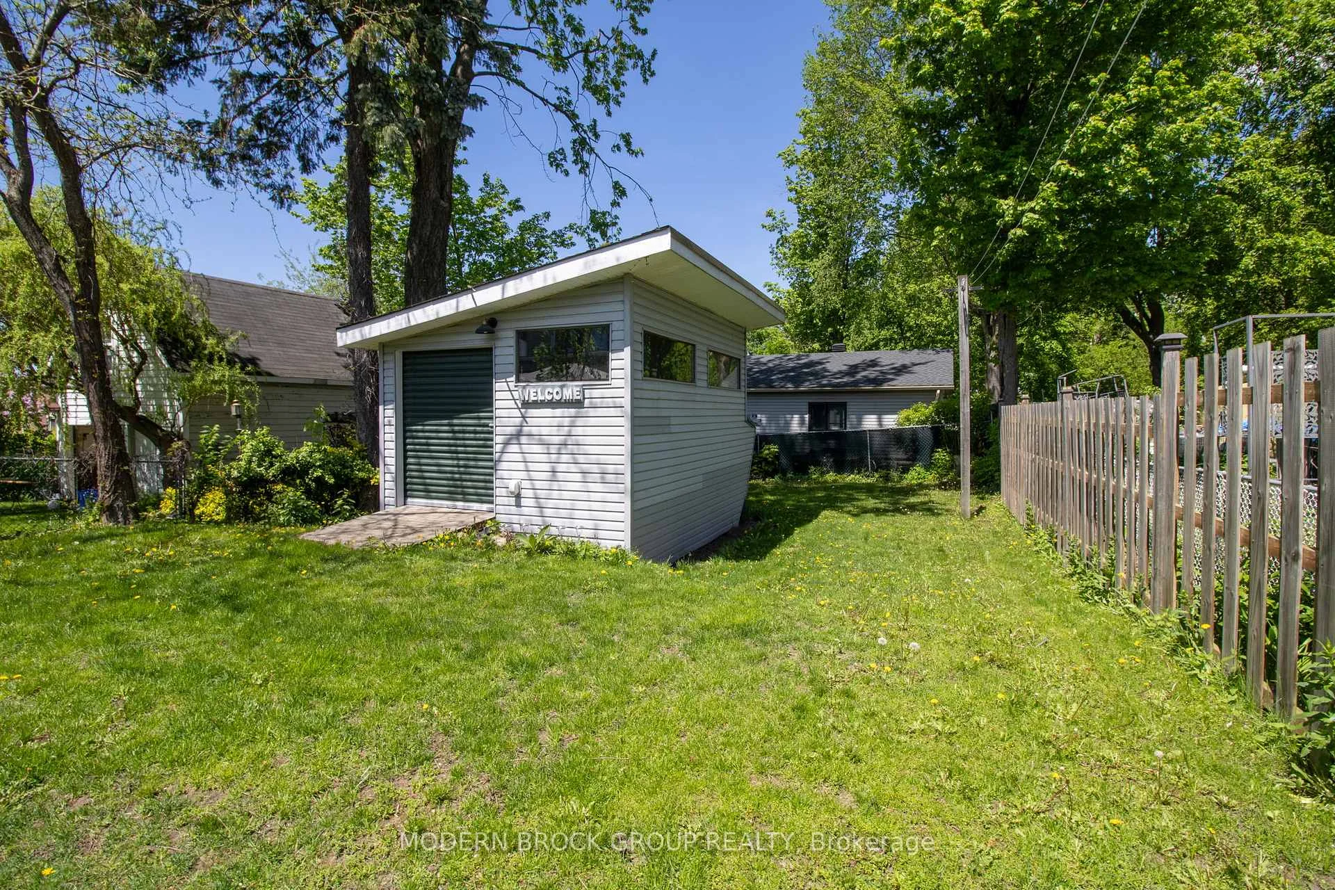 Photo 52 of 254 King Street E, Brockville — HOMEH