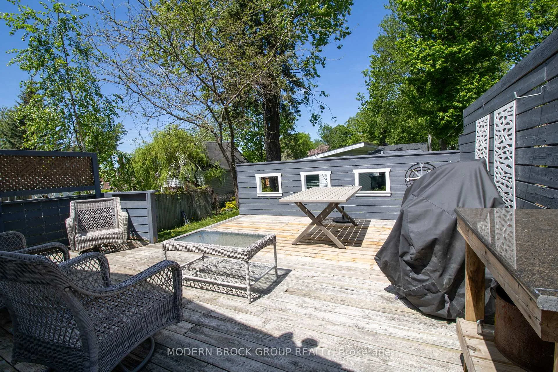 Photo 55 of 254 King Street E, Brockville — HOMEH
