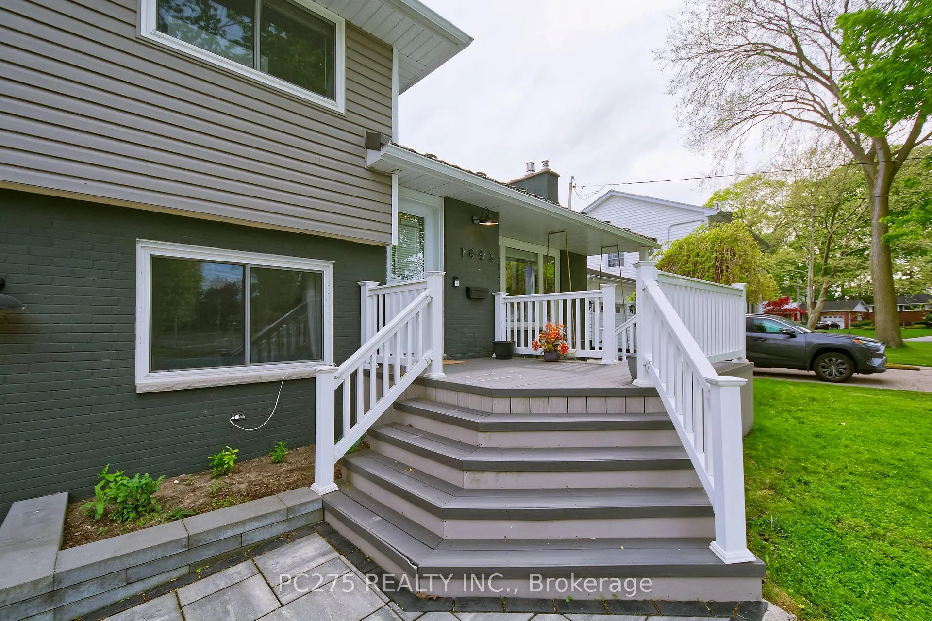 Photo 4 of 1053 Griffith Road, Sarnia — HOMEH