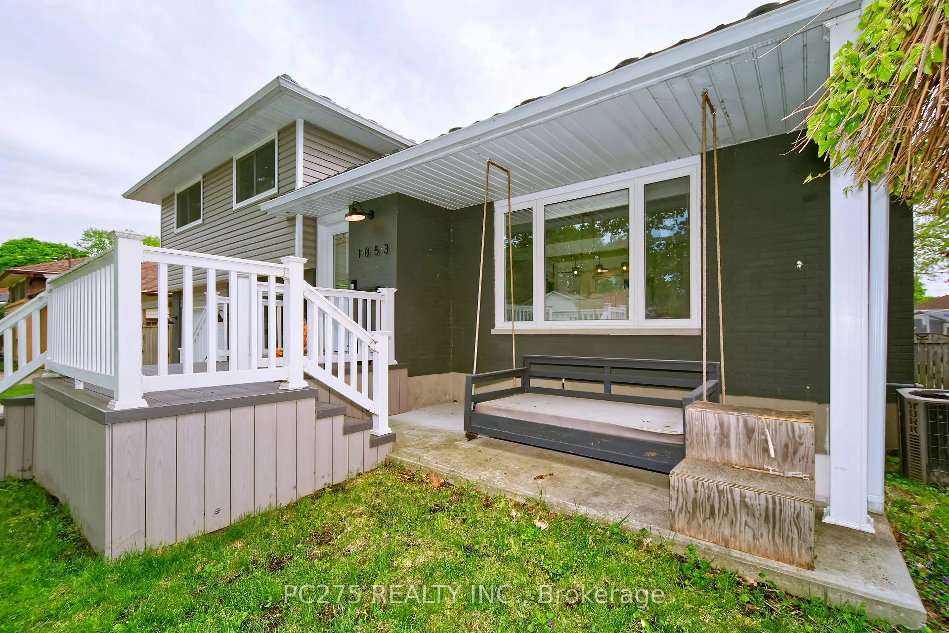 Photo 5 of 1053 Griffith Road, Sarnia — HOMEH