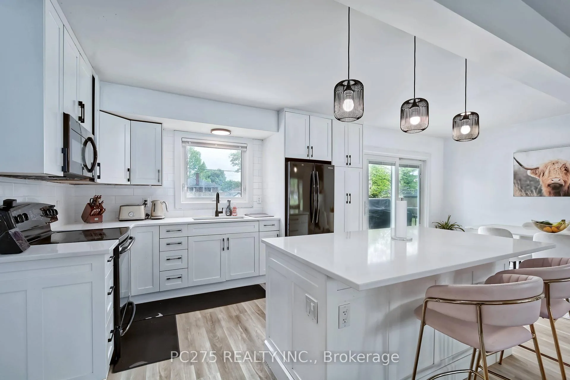 Photo 10 of 1053 Griffith Road, Sarnia — HOMEH