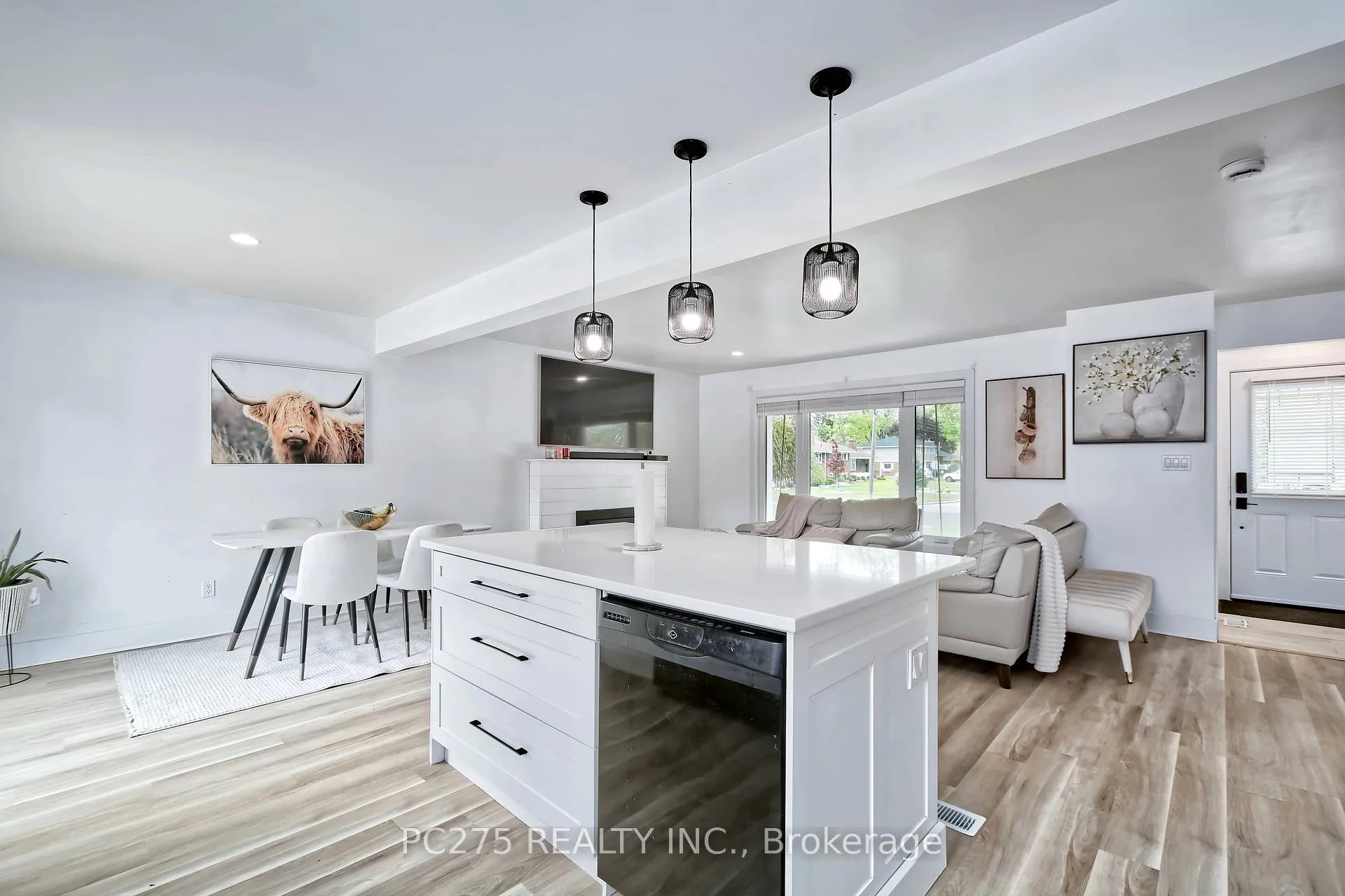Photo 12 of 1053 Griffith Road, Sarnia — HOMEH