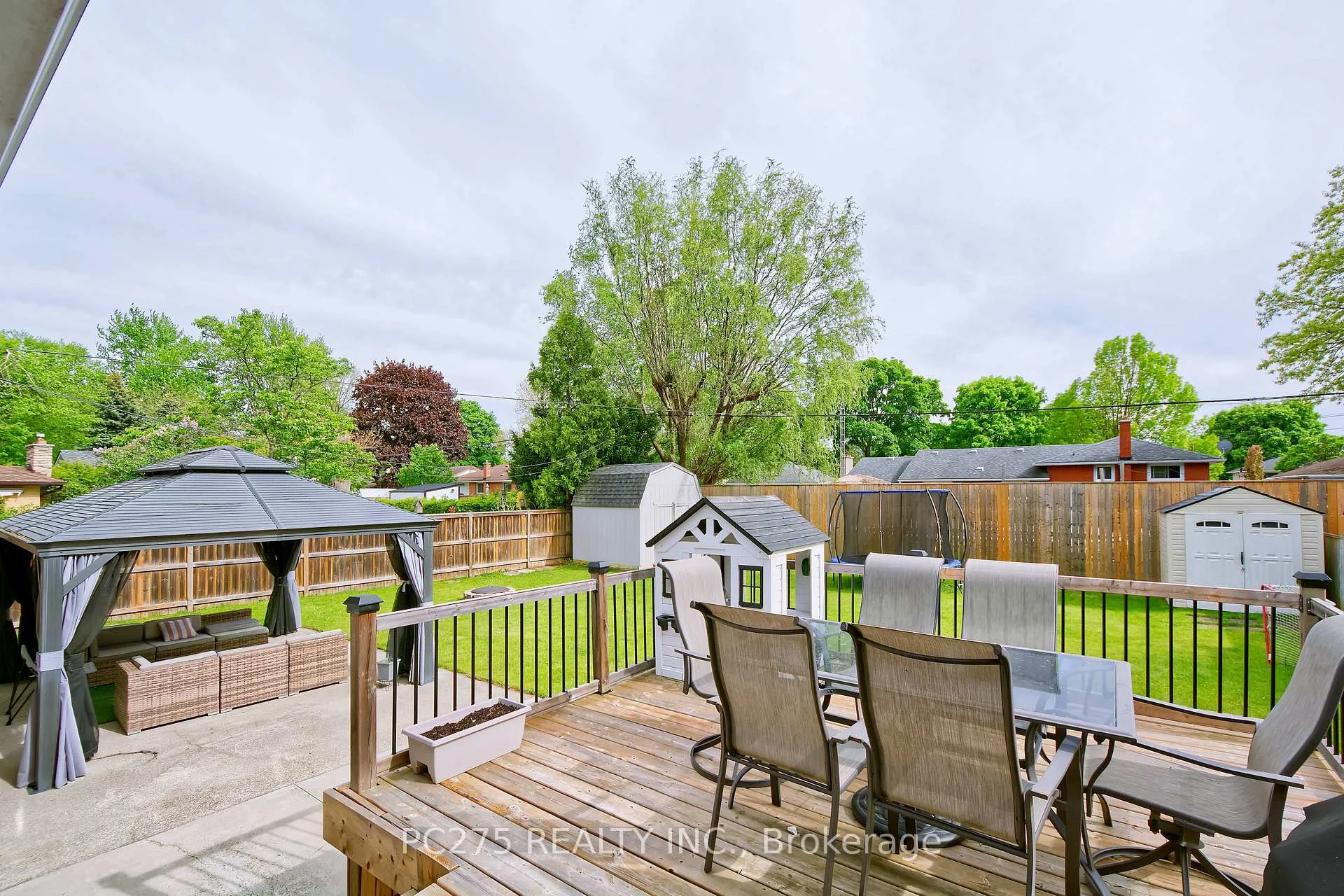 Photo 34 of 1053 Griffith Road, Sarnia — HOMEH