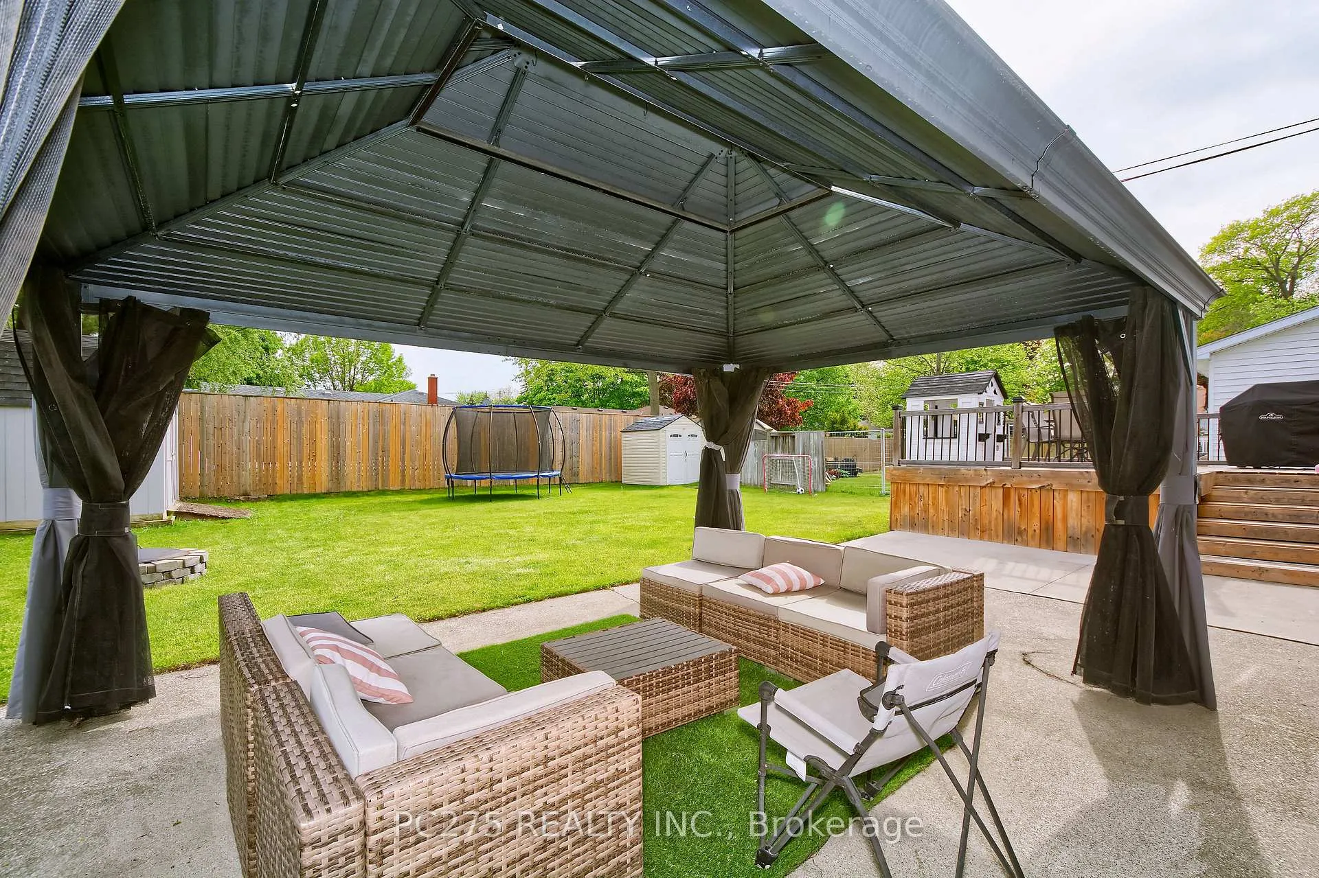 Photo 39 of 1053 Griffith Road, Sarnia — HOMEH