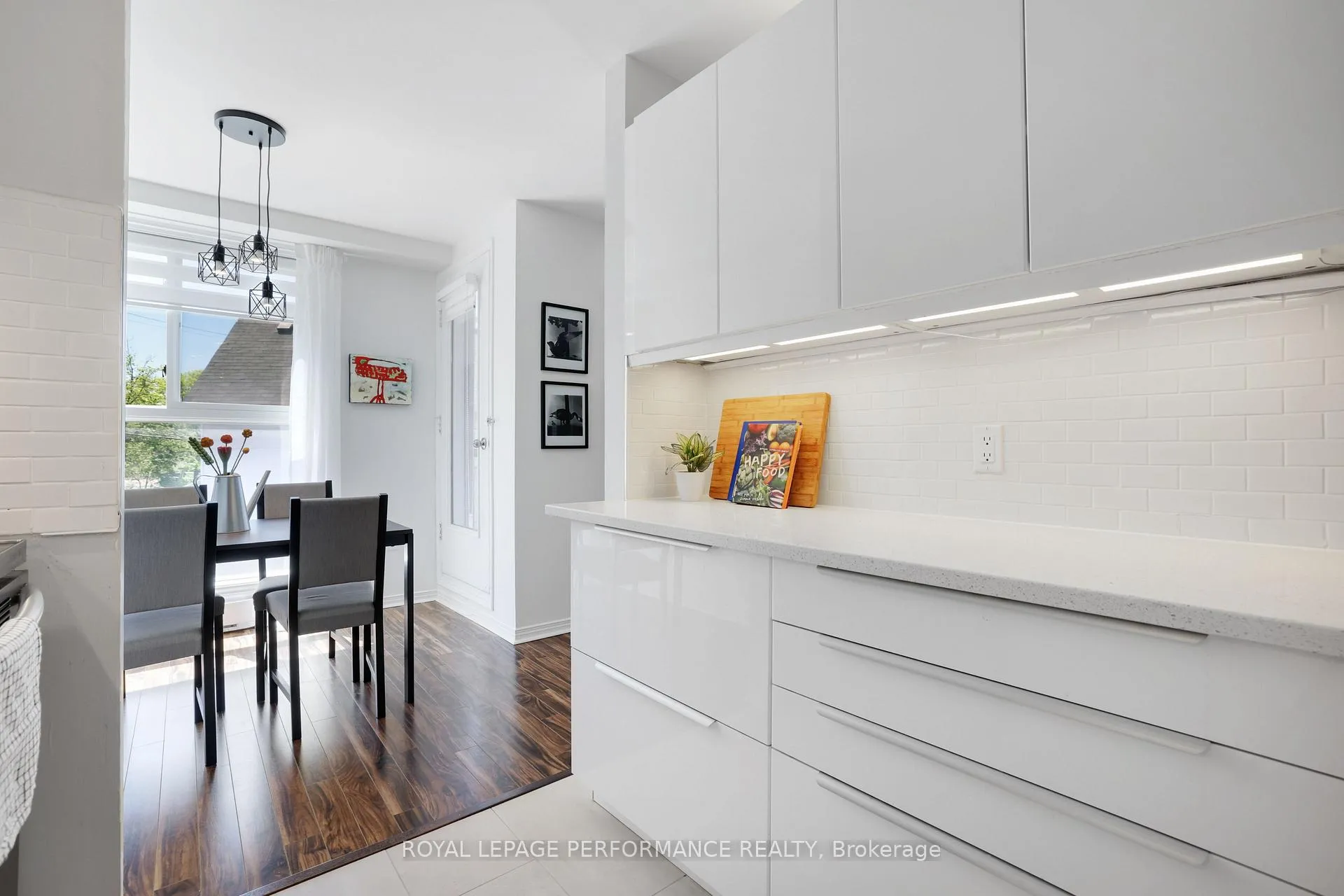 Photo 16 of Unit 5, 144 Bayview Station Road, Ottawa, Hintonburg — HOMEH